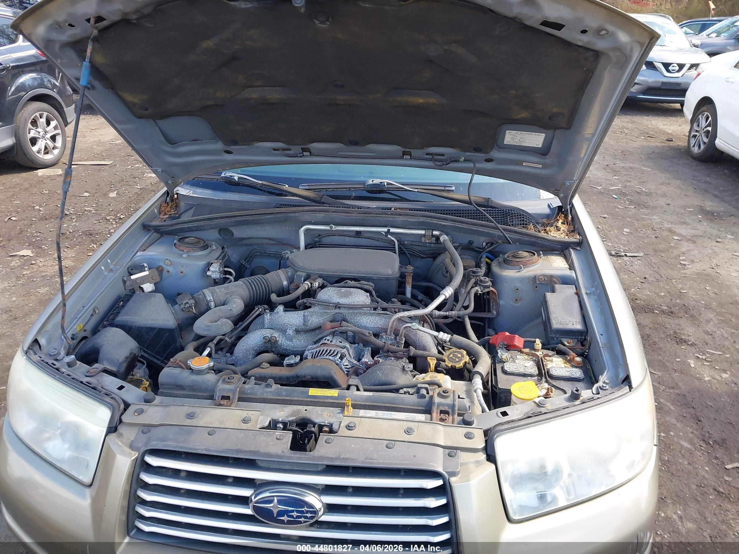 SUBARU FORESTER image 10