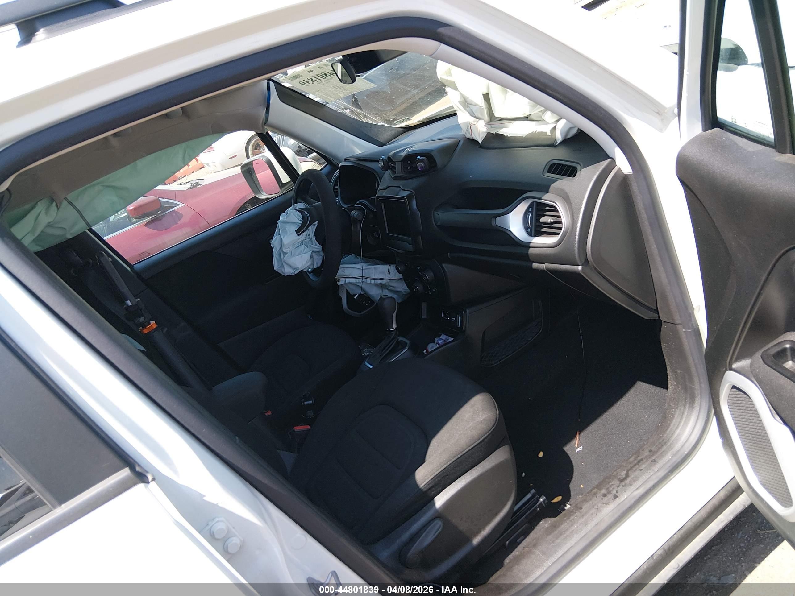 JEEP RENEGADE image 5