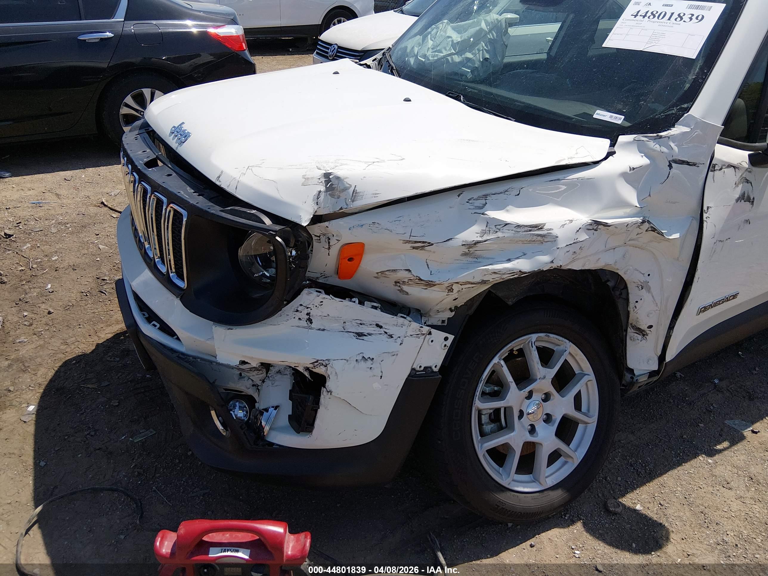 JEEP RENEGADE image 6
