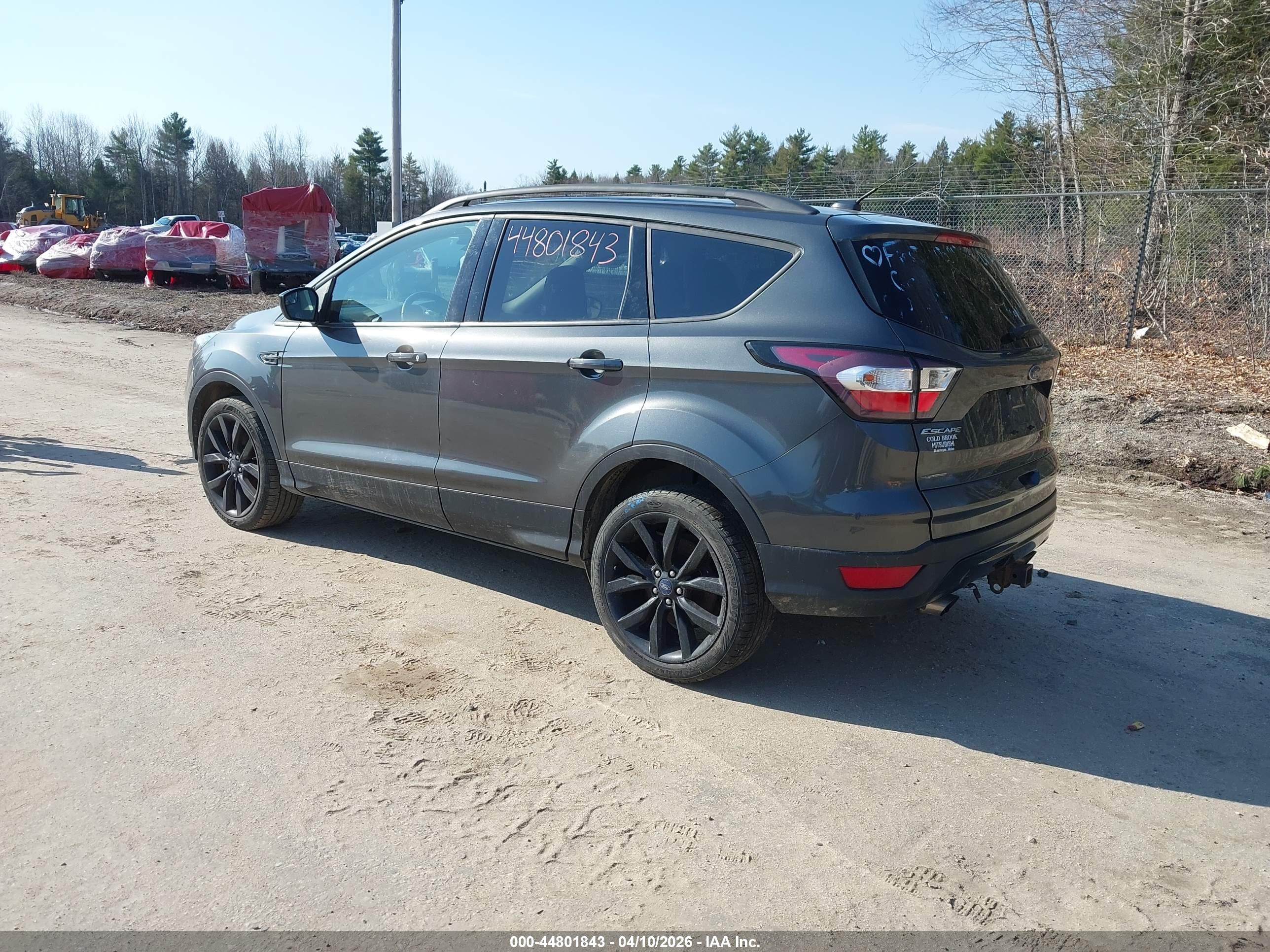FORD ESCAPE image 3