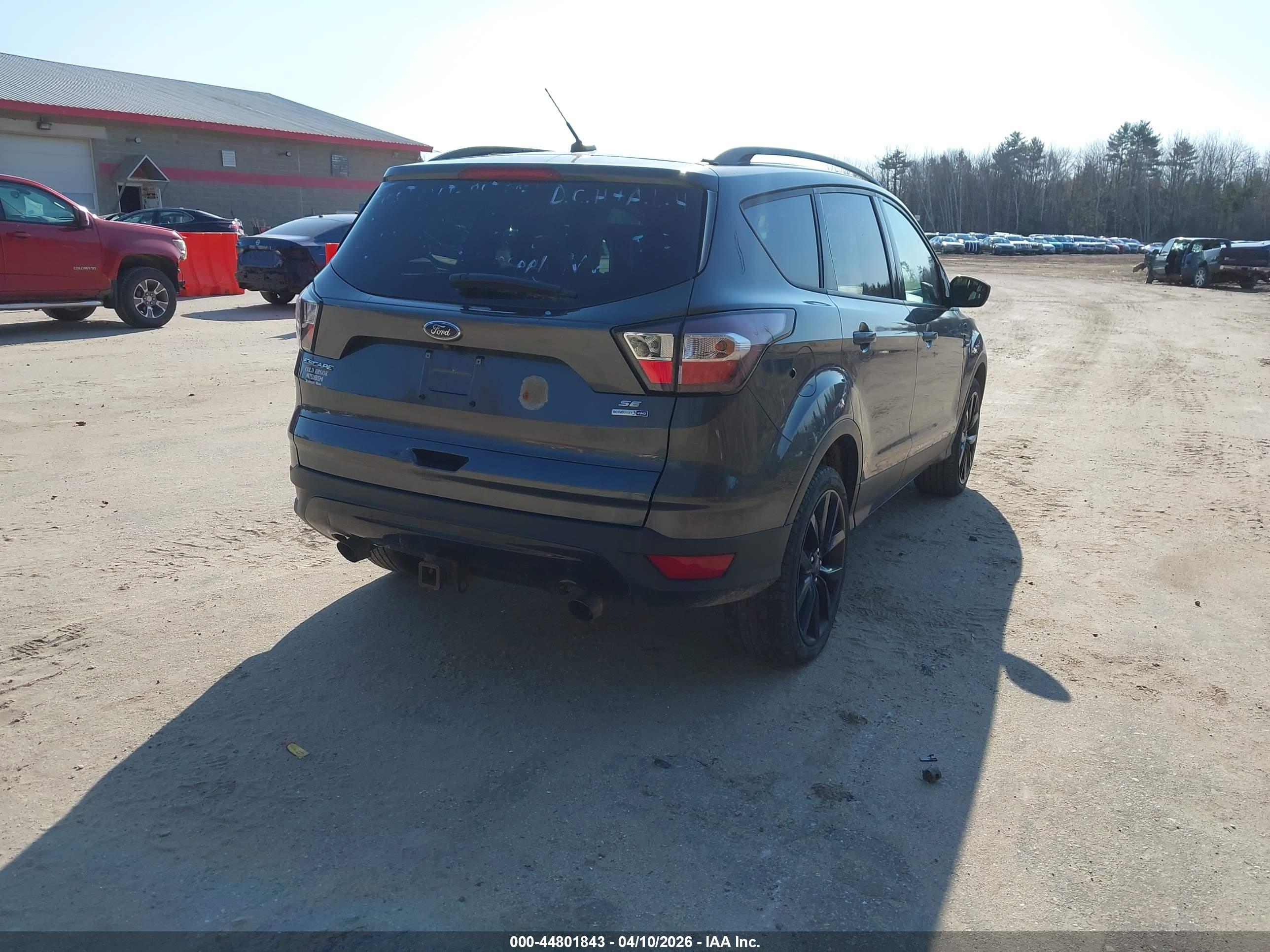 FORD ESCAPE image 4