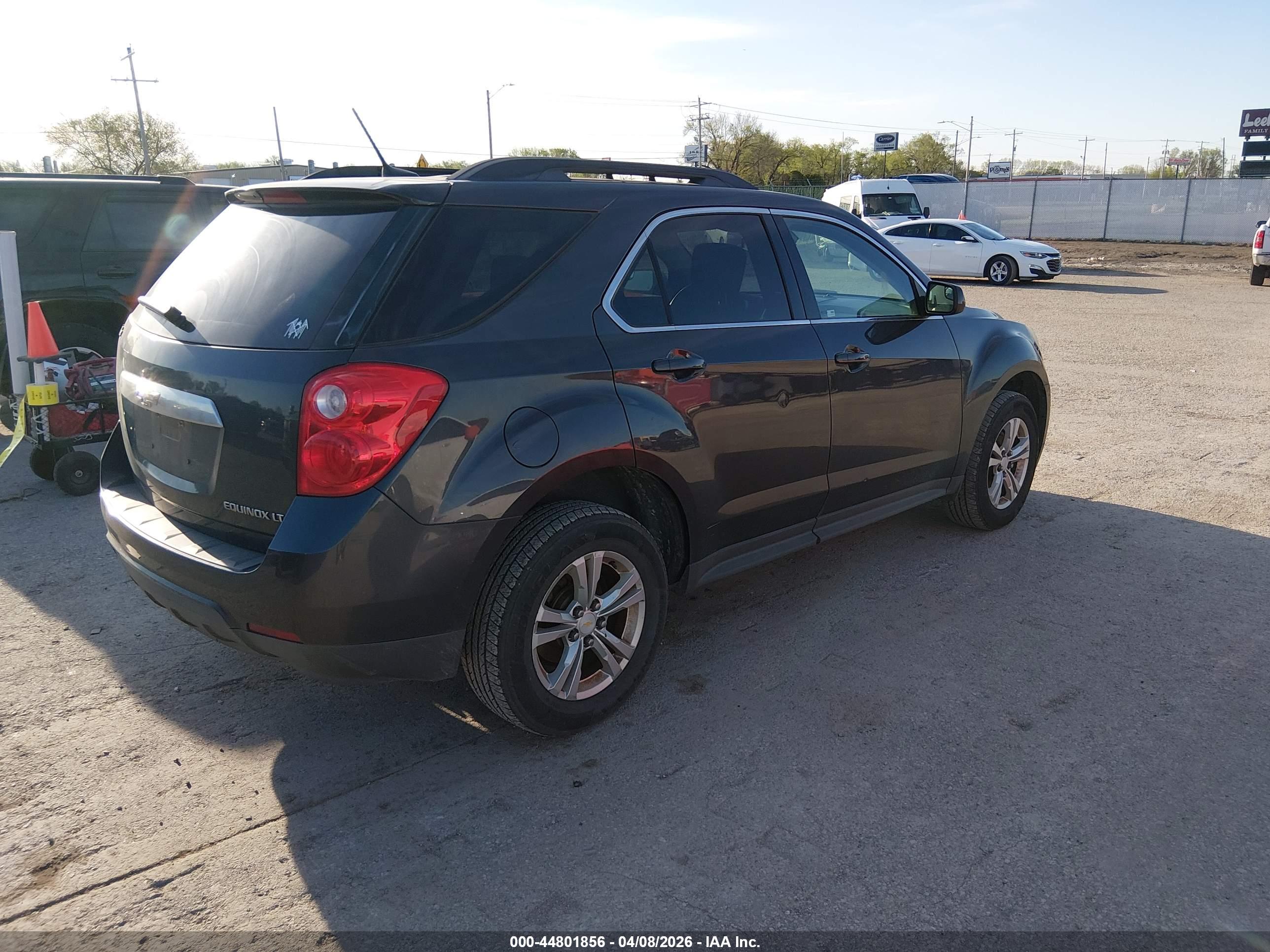 CHEVROLET EQUINOX image 4
