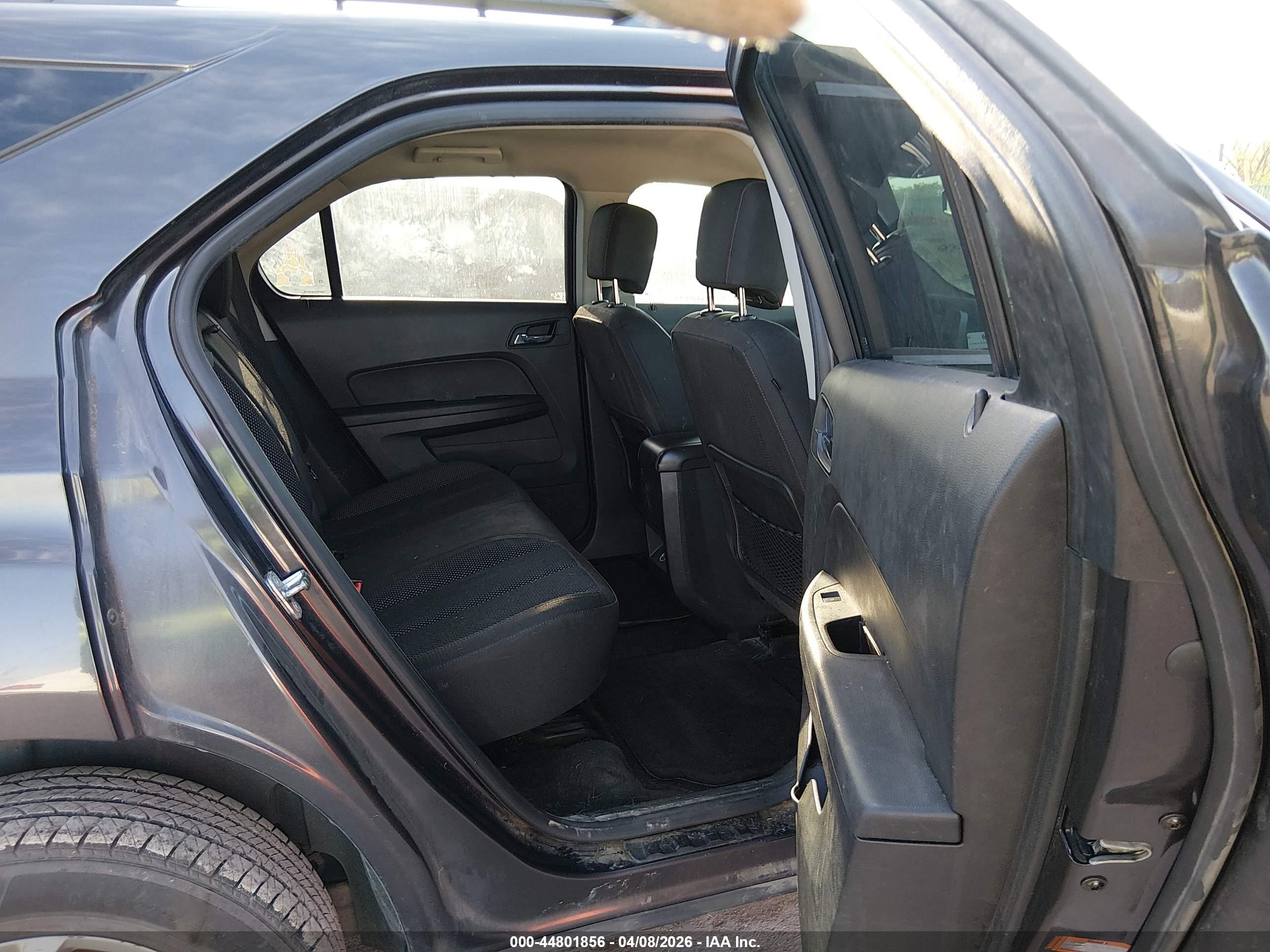 CHEVROLET EQUINOX image 8