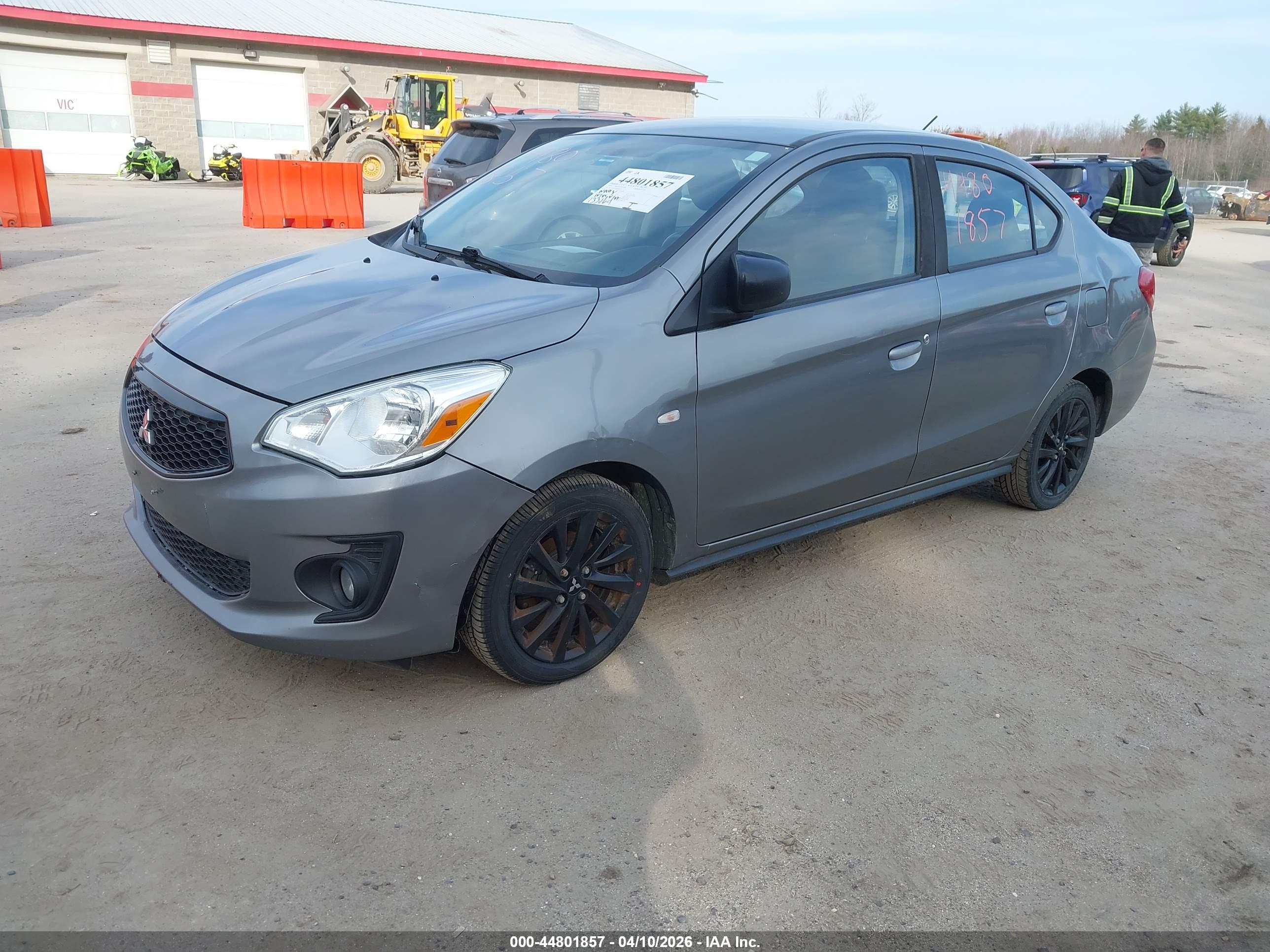 MITSUBISHI MIRAGE image 2