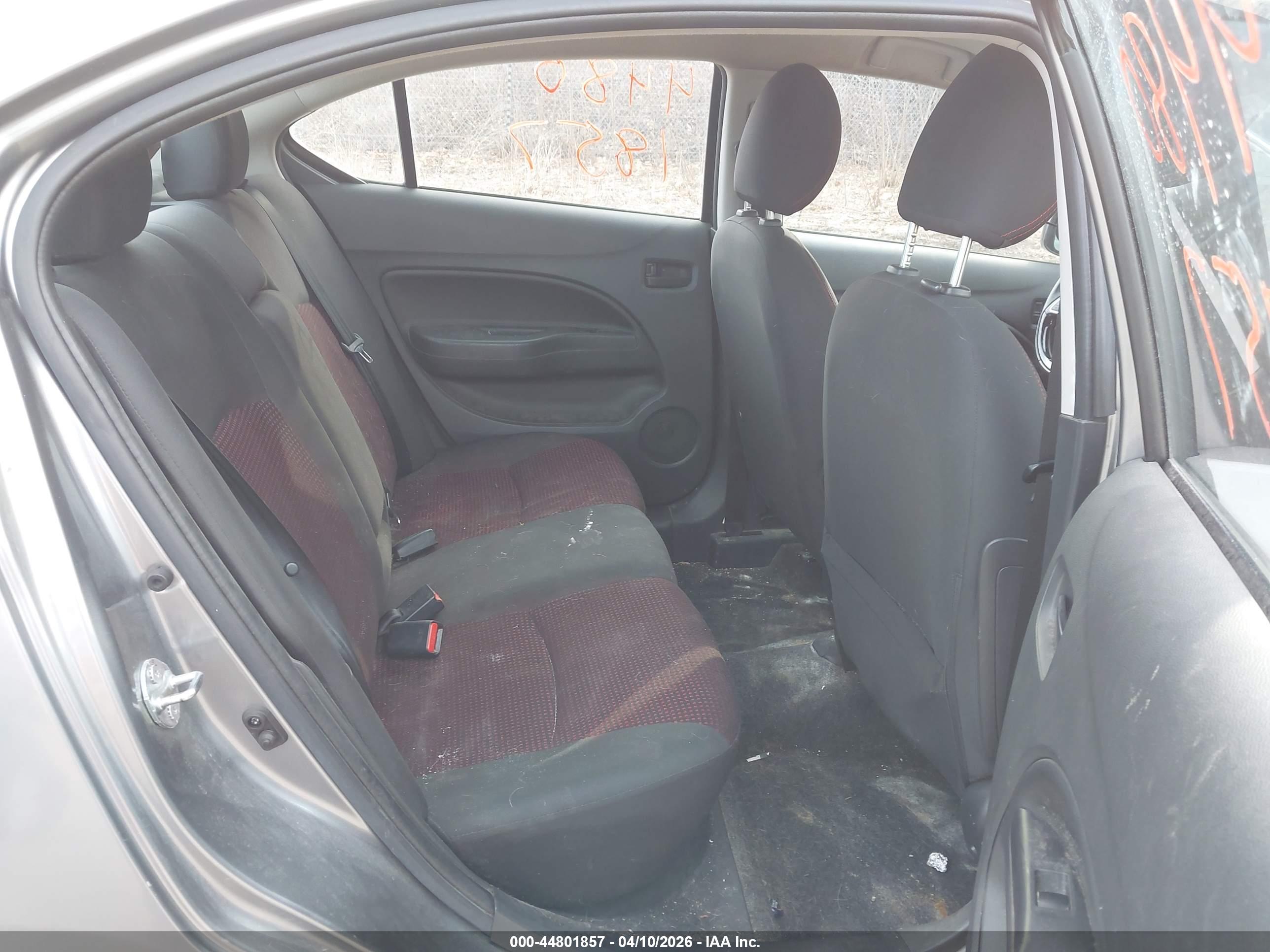 MITSUBISHI MIRAGE image 8