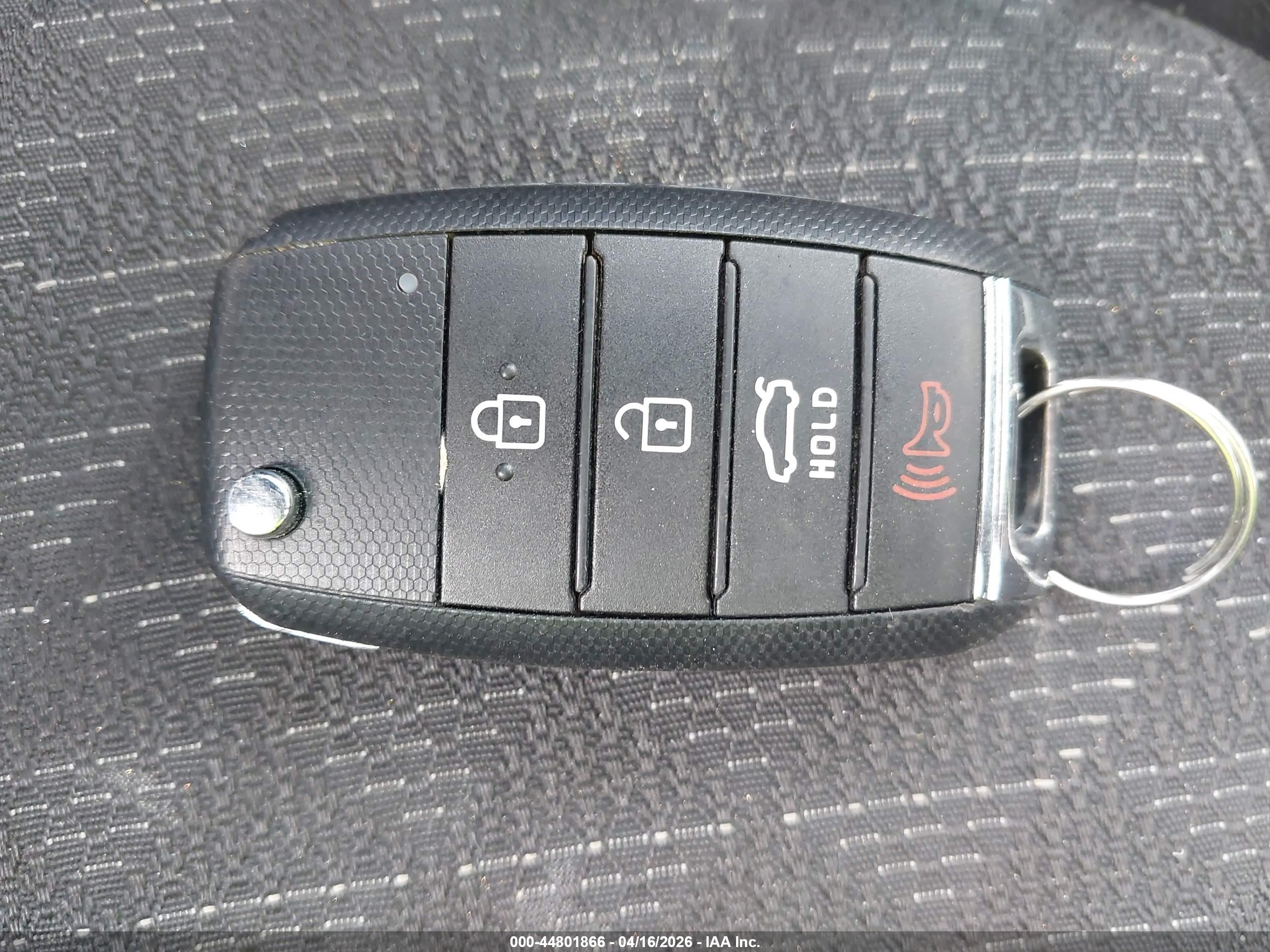 KIA RIO image 11