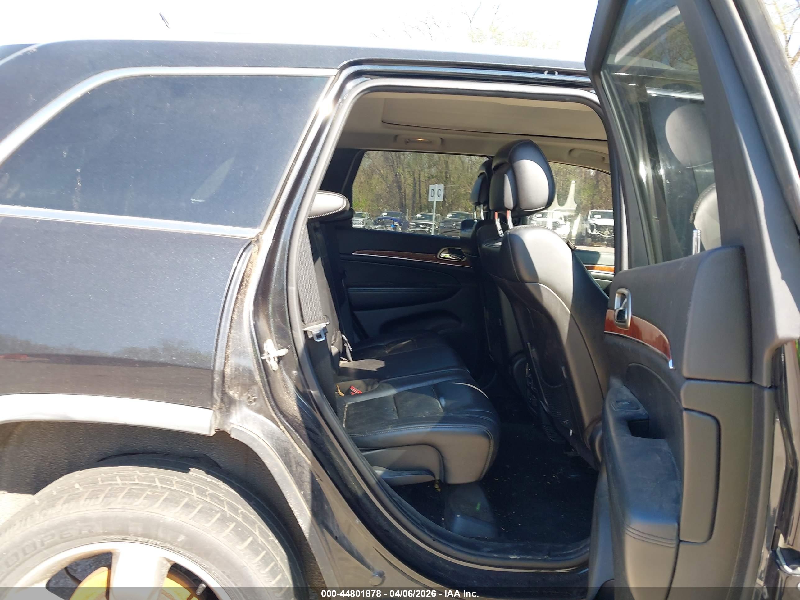 JEEP GRAND image 8