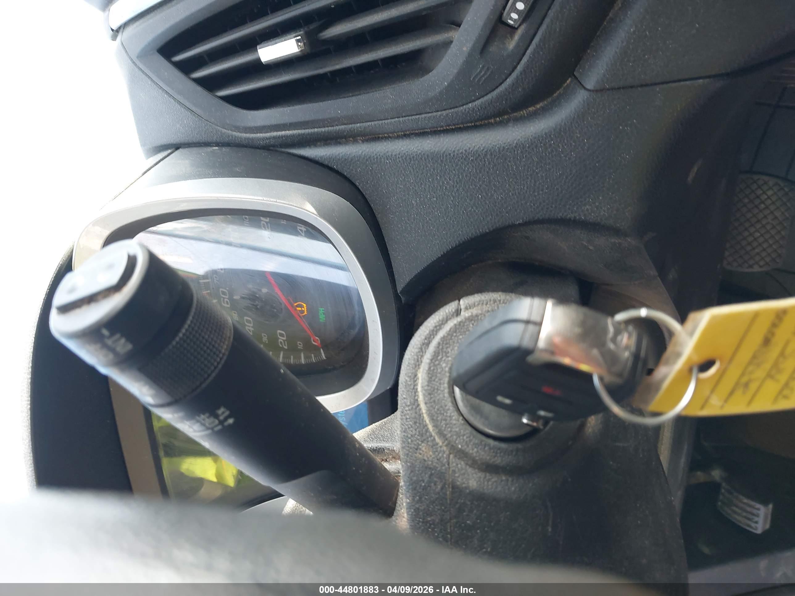 CHEVROLET EQUINOX image 11