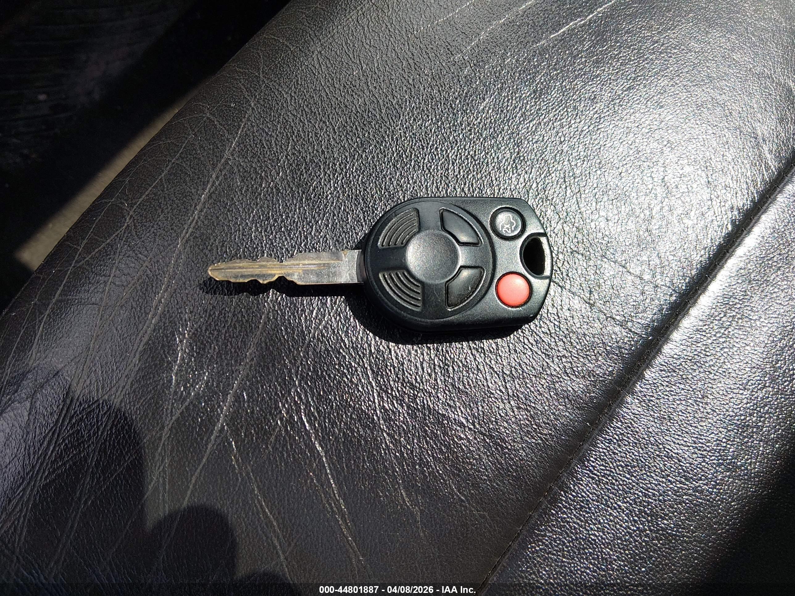 FORD ESCAPE image 11