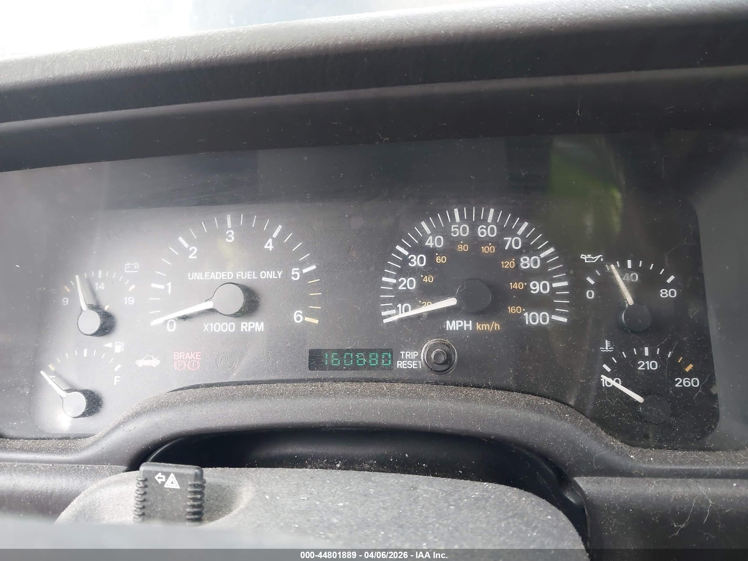 JEEP CHEROKEE image 7