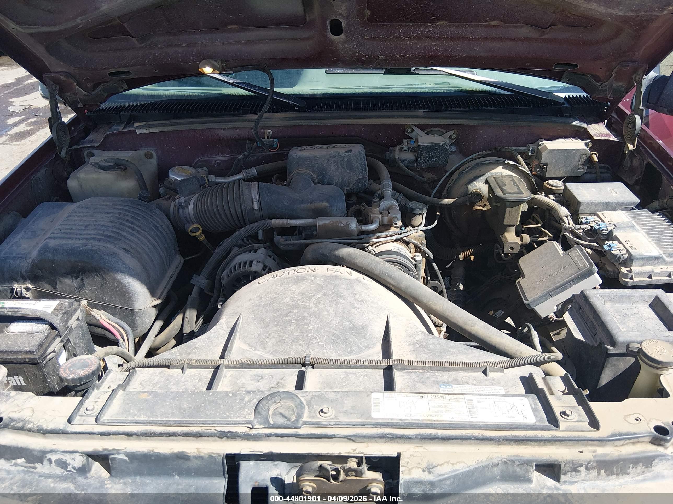 CHEVROLET GMT-400 image 10