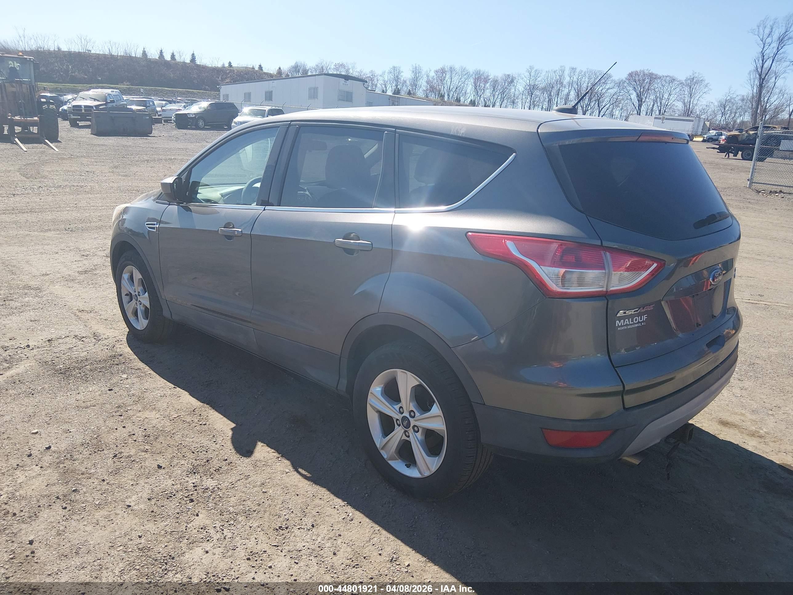 FORD ESCAPE image 3