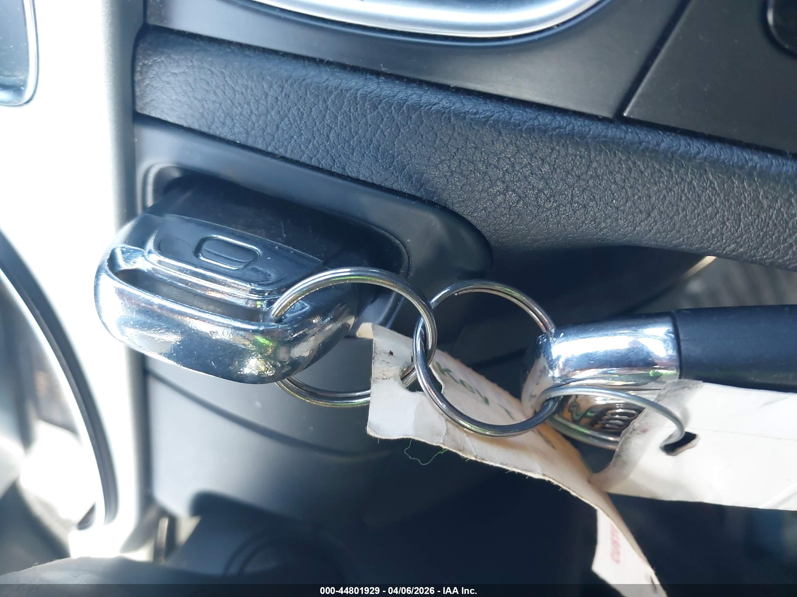AUDI A4 image 11