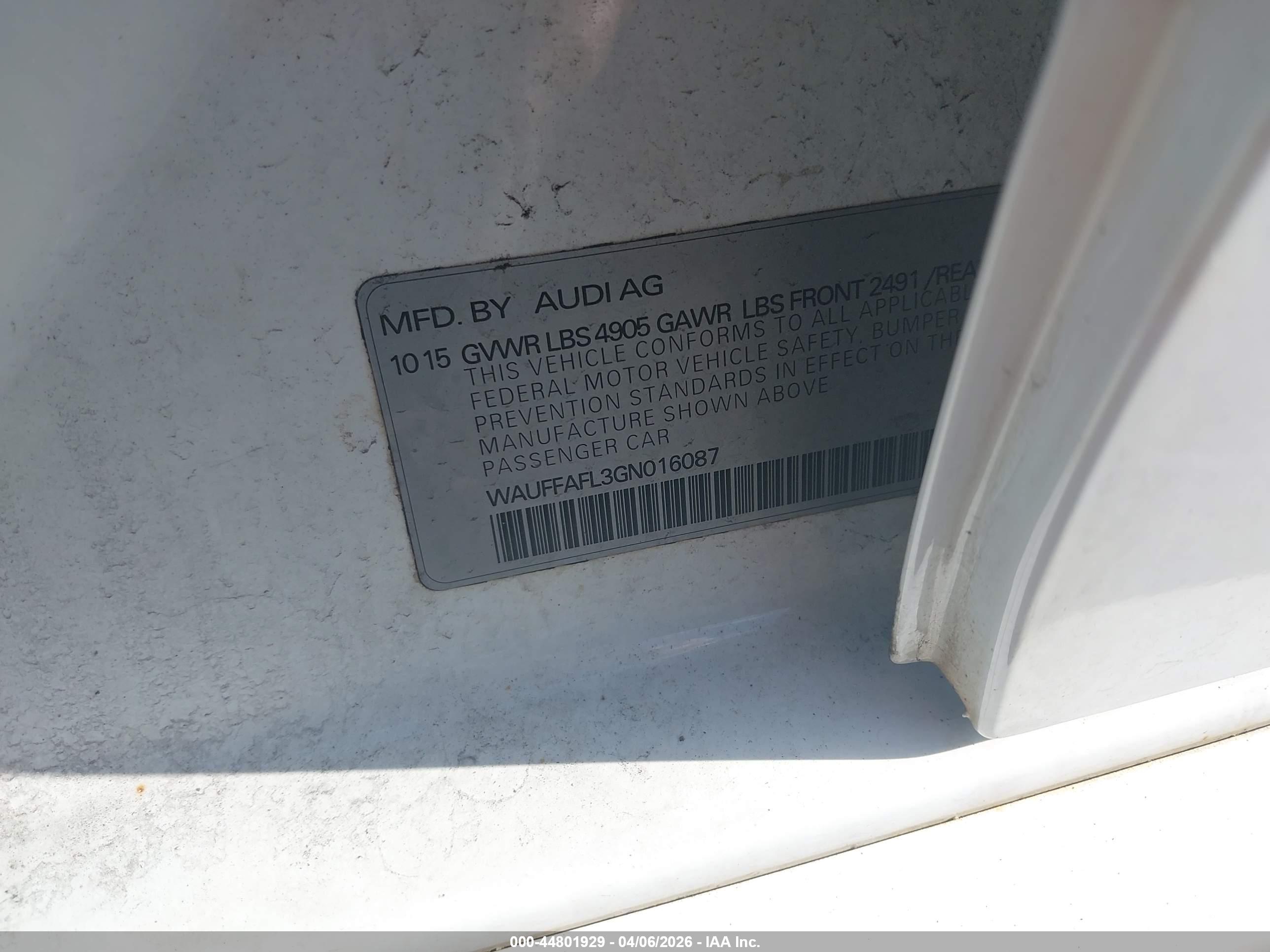 AUDI A4 image 9