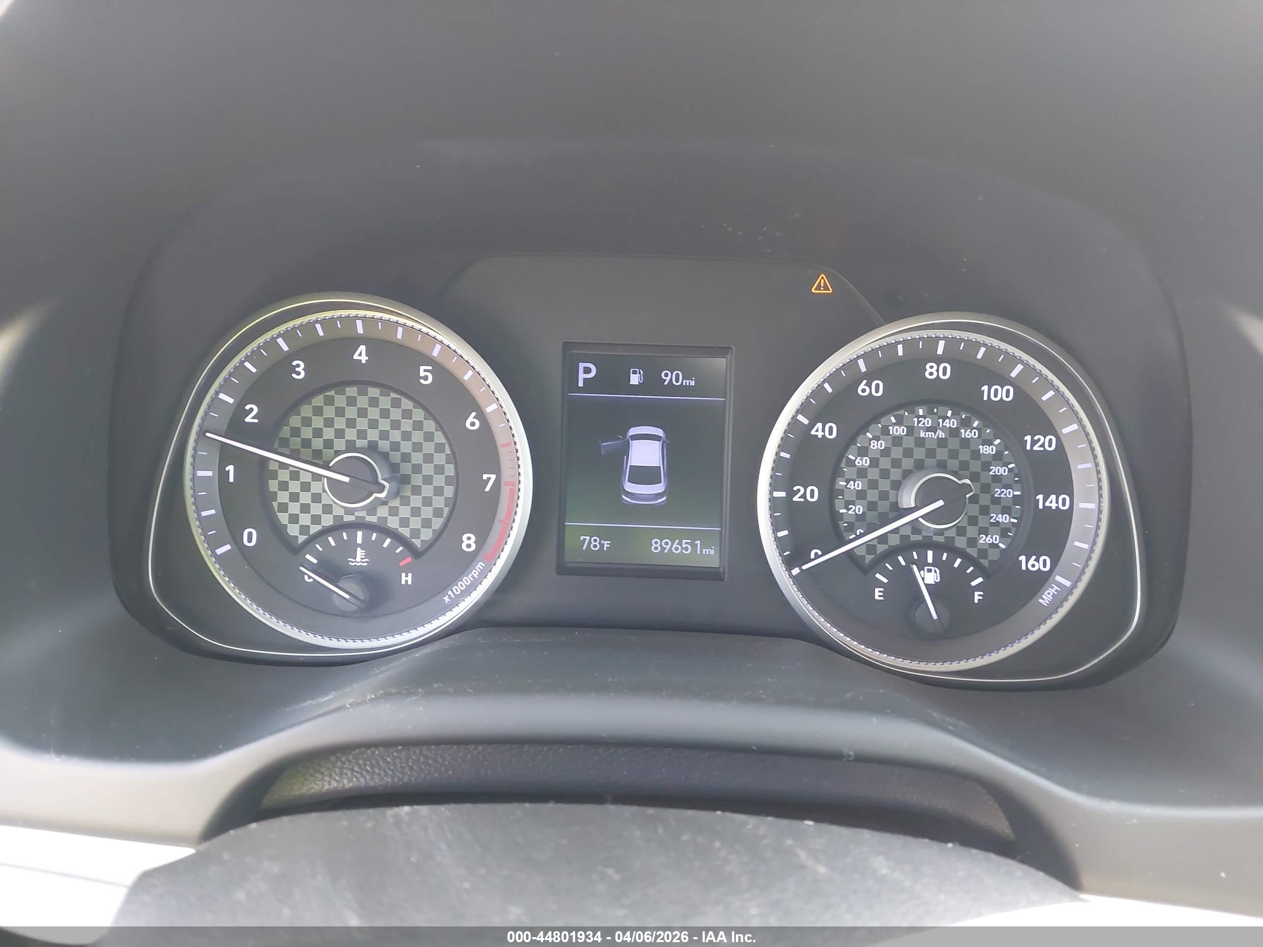 HYUNDAI ELANTRA image 7