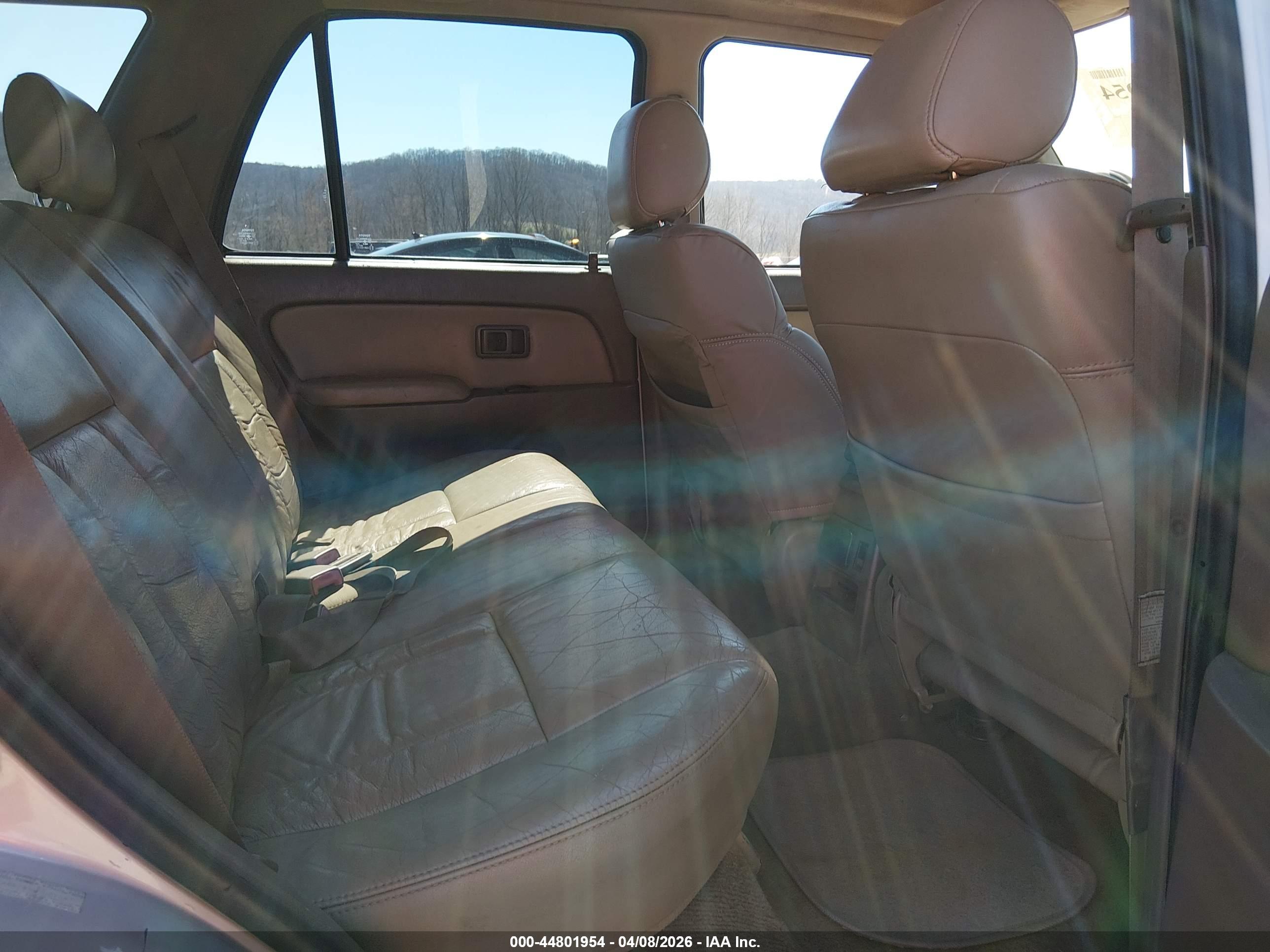TOYOTA 4RUNNER image 8