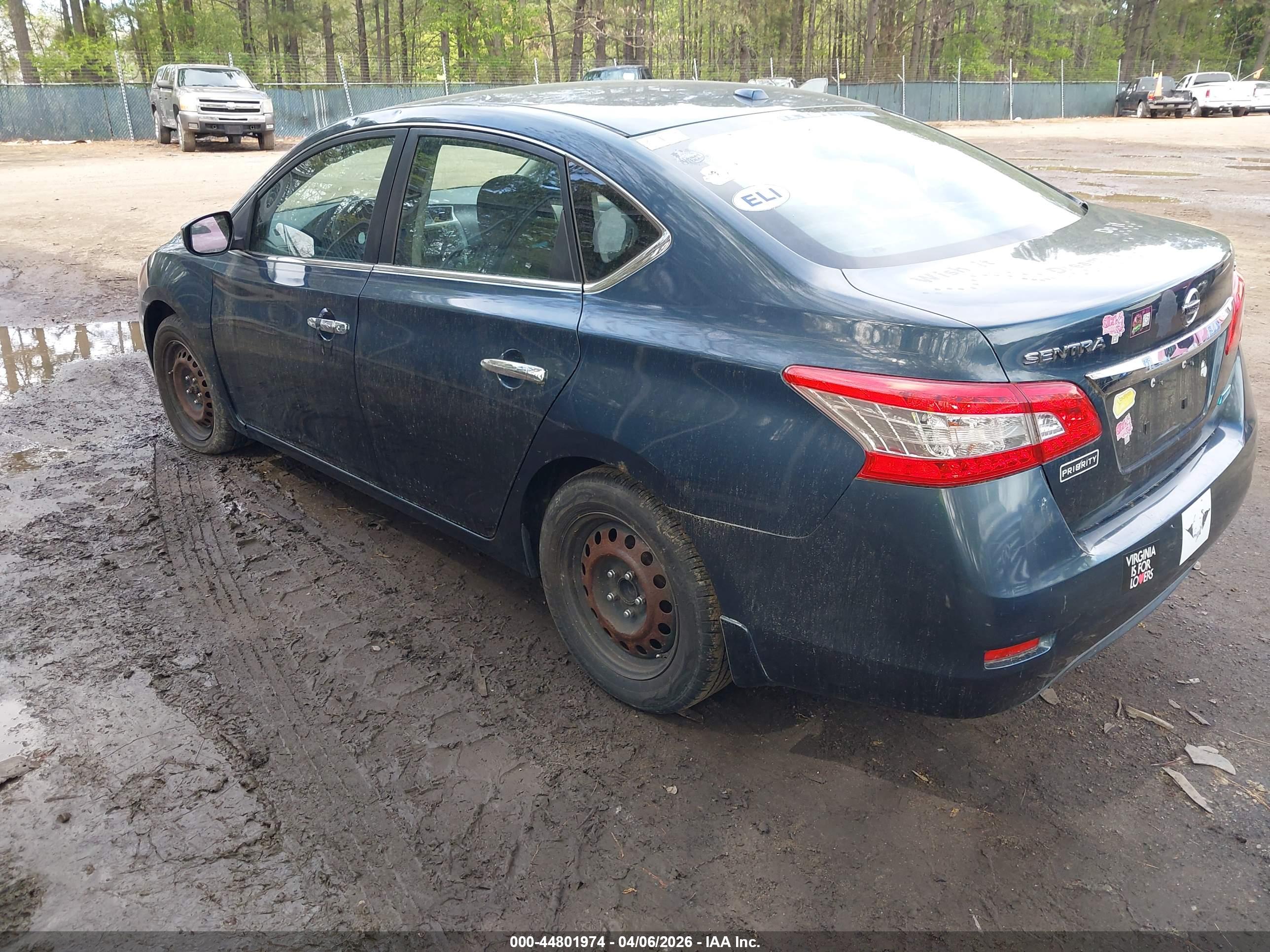 NISSAN SENTRA image 3