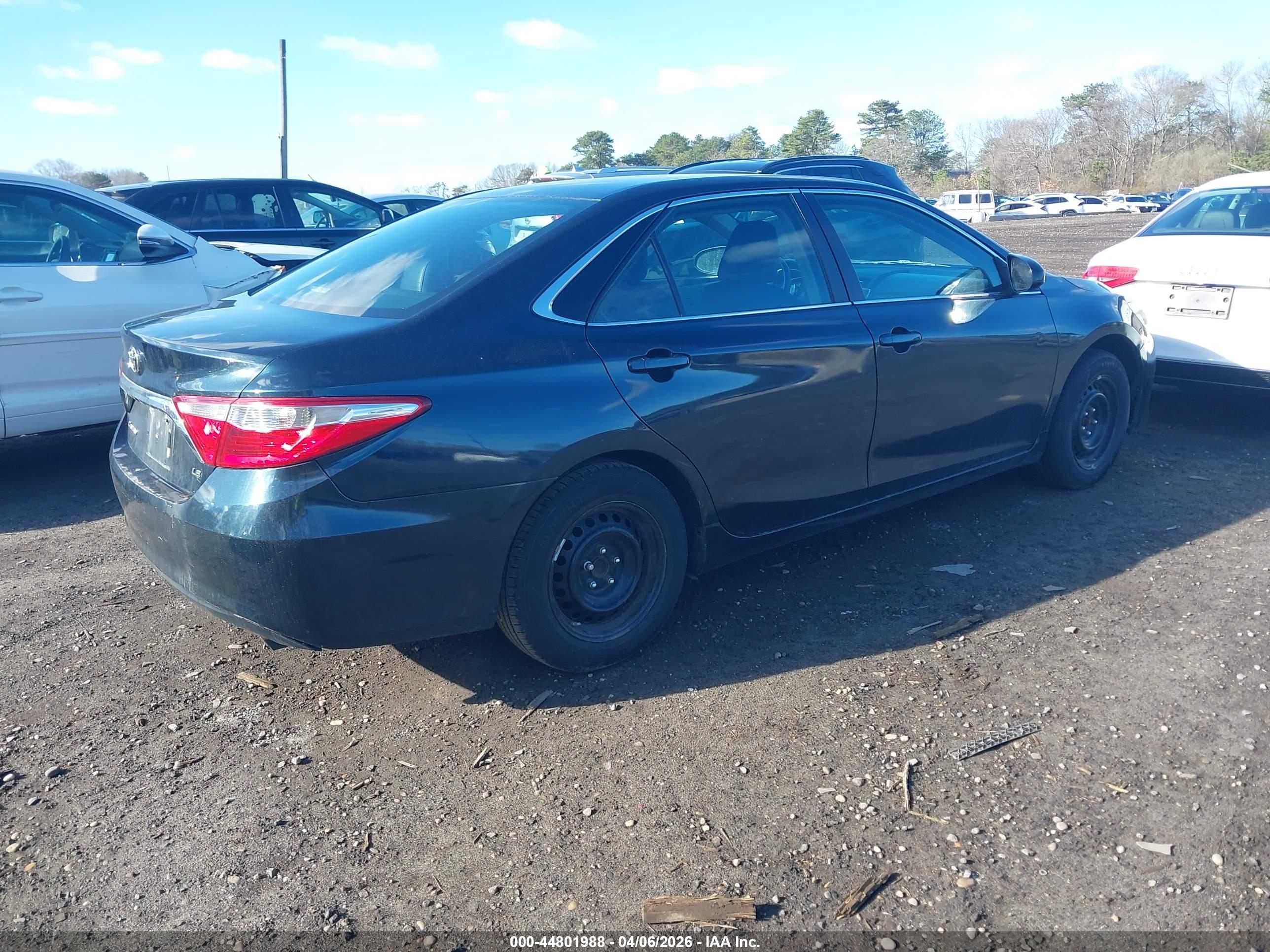 TOYOTA CAMRY image 4