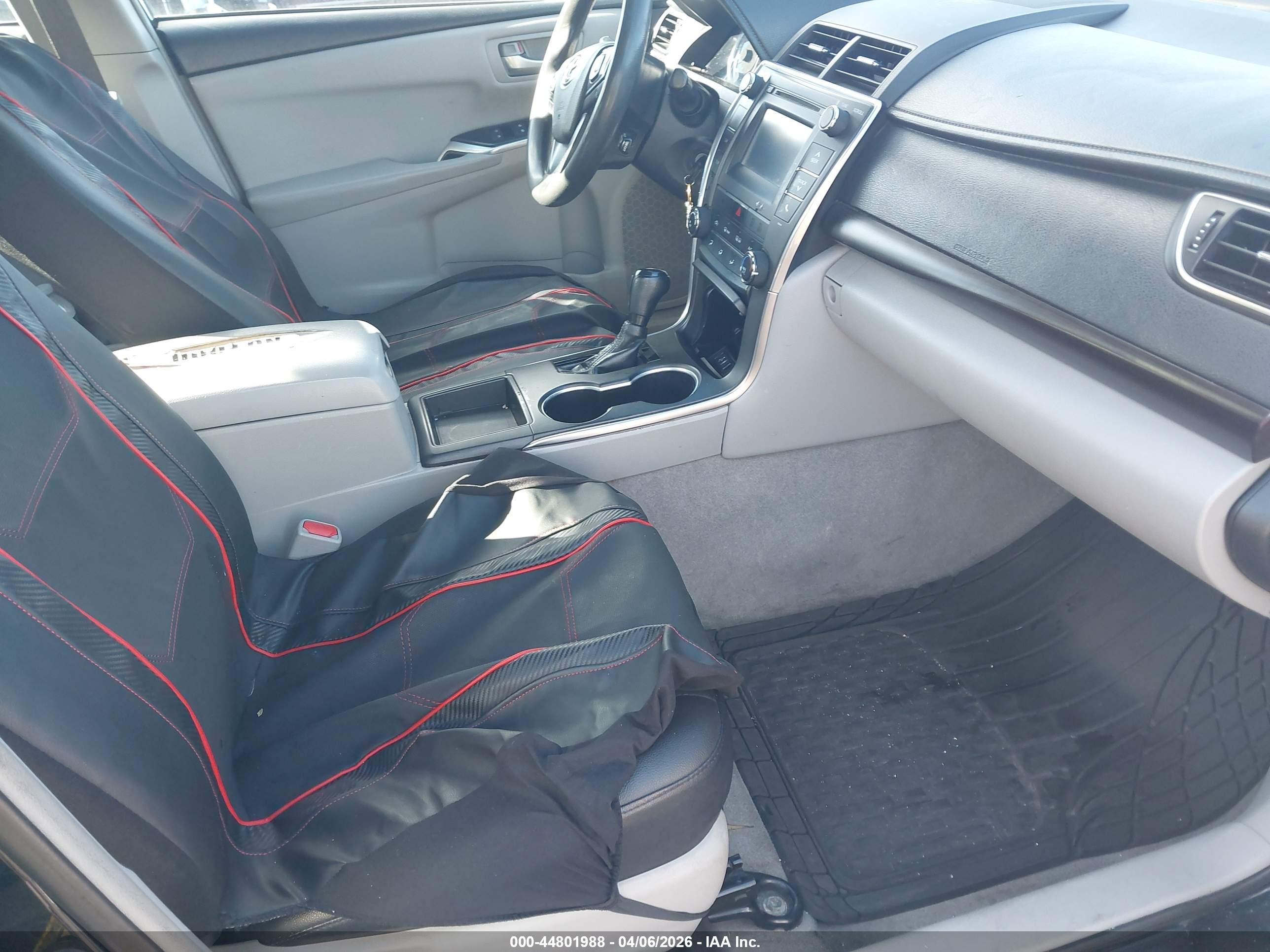 TOYOTA CAMRY image 5