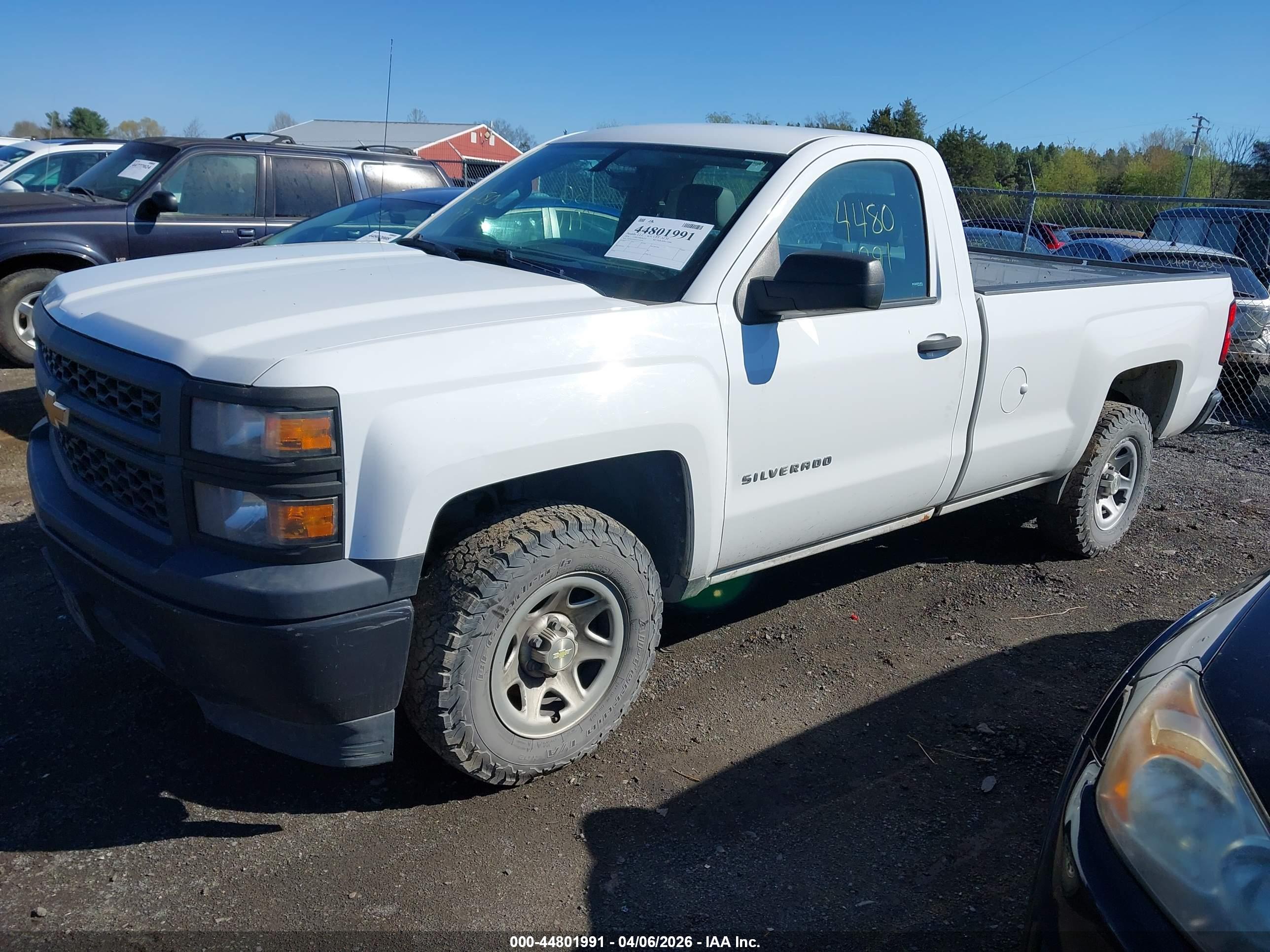 CHEVROLET SILVERADO image 2