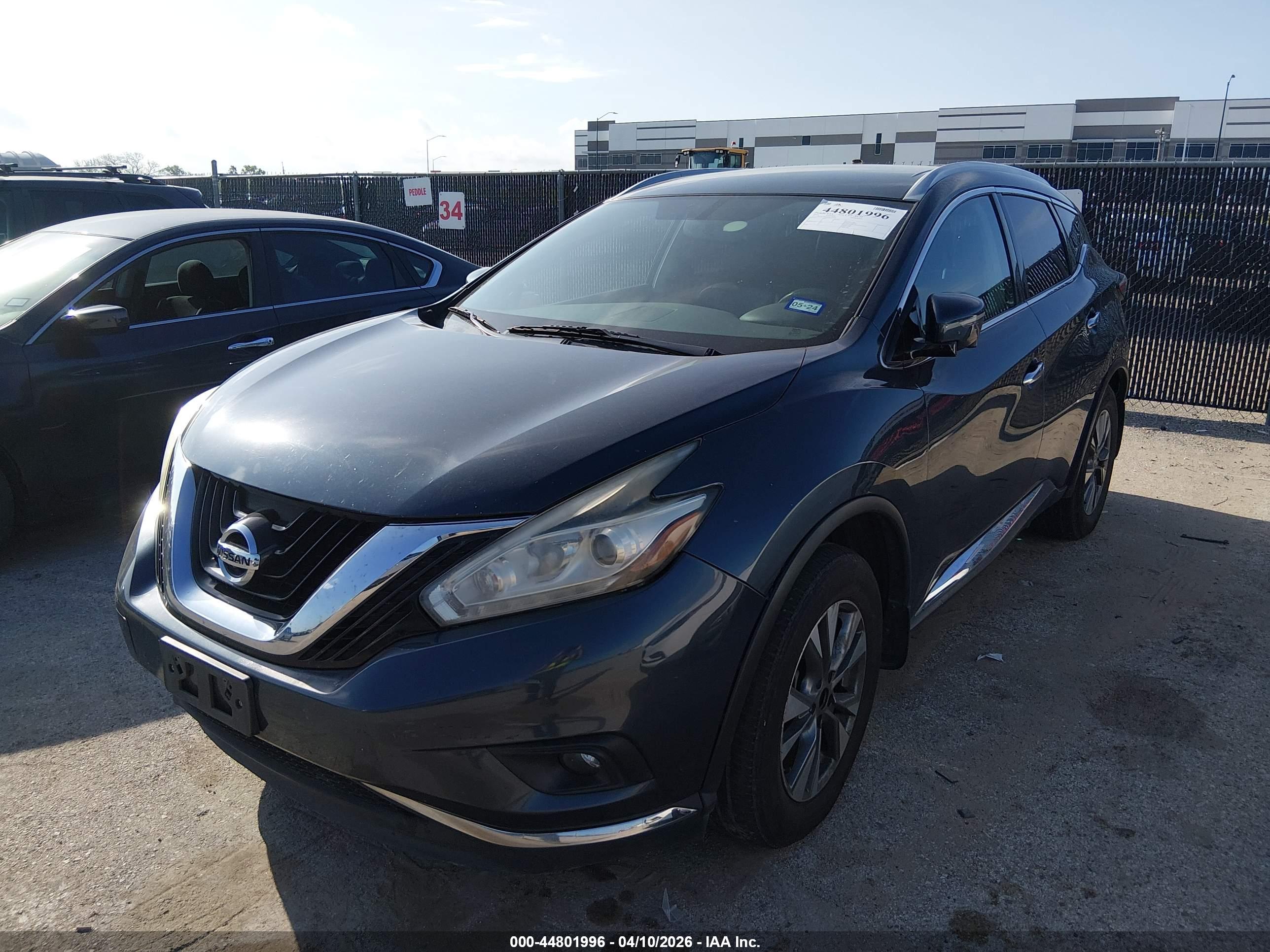 NISSAN MURANO image 2