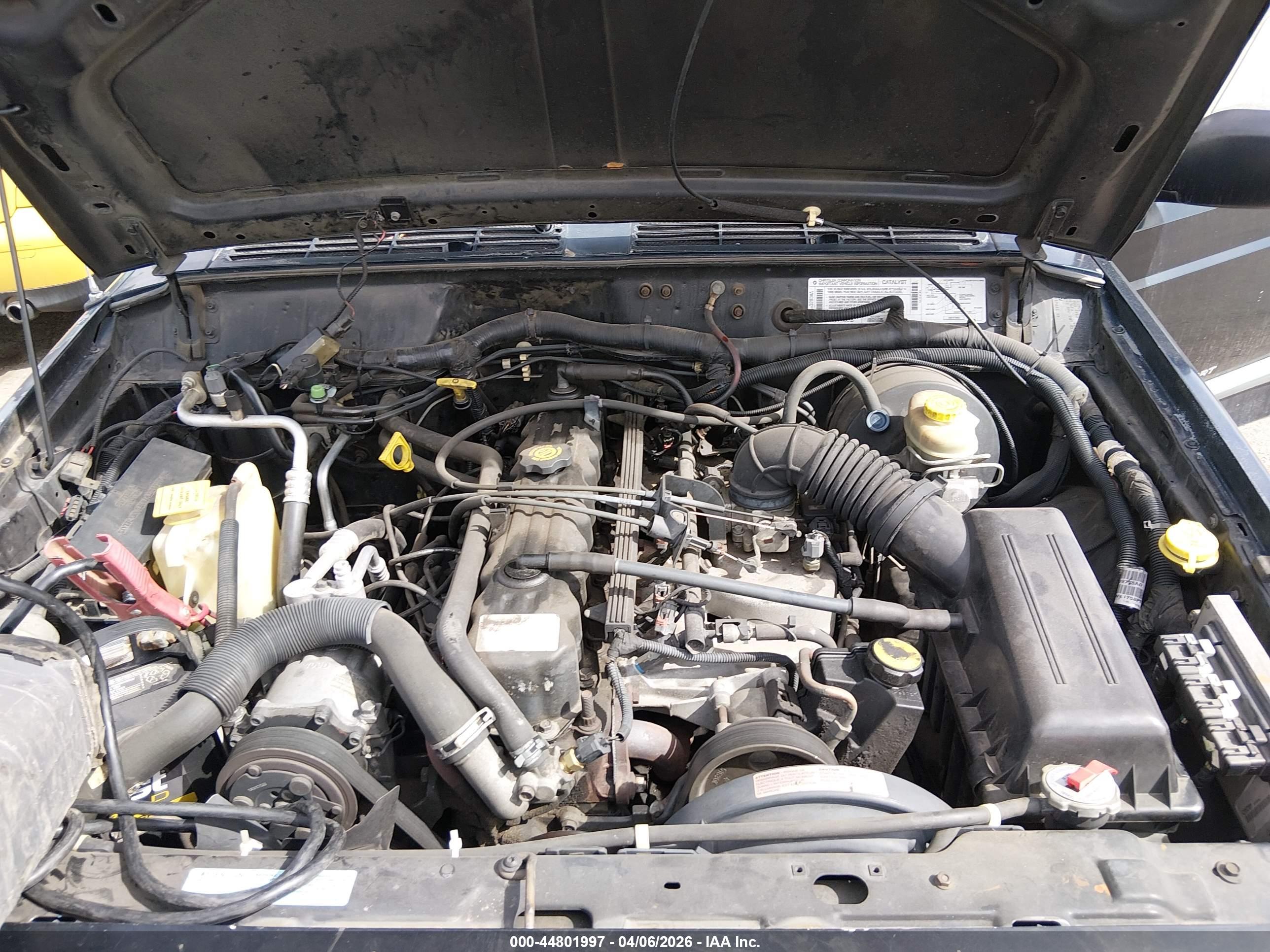 JEEP CHEROKEE image 10