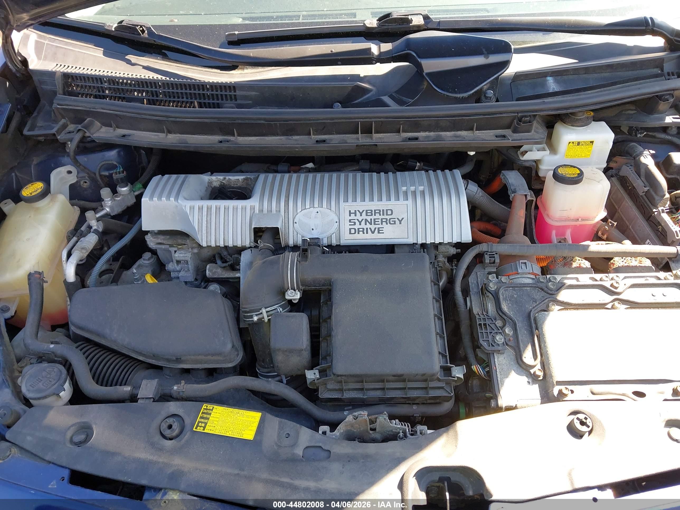 TOYOTA PRIUS image 10