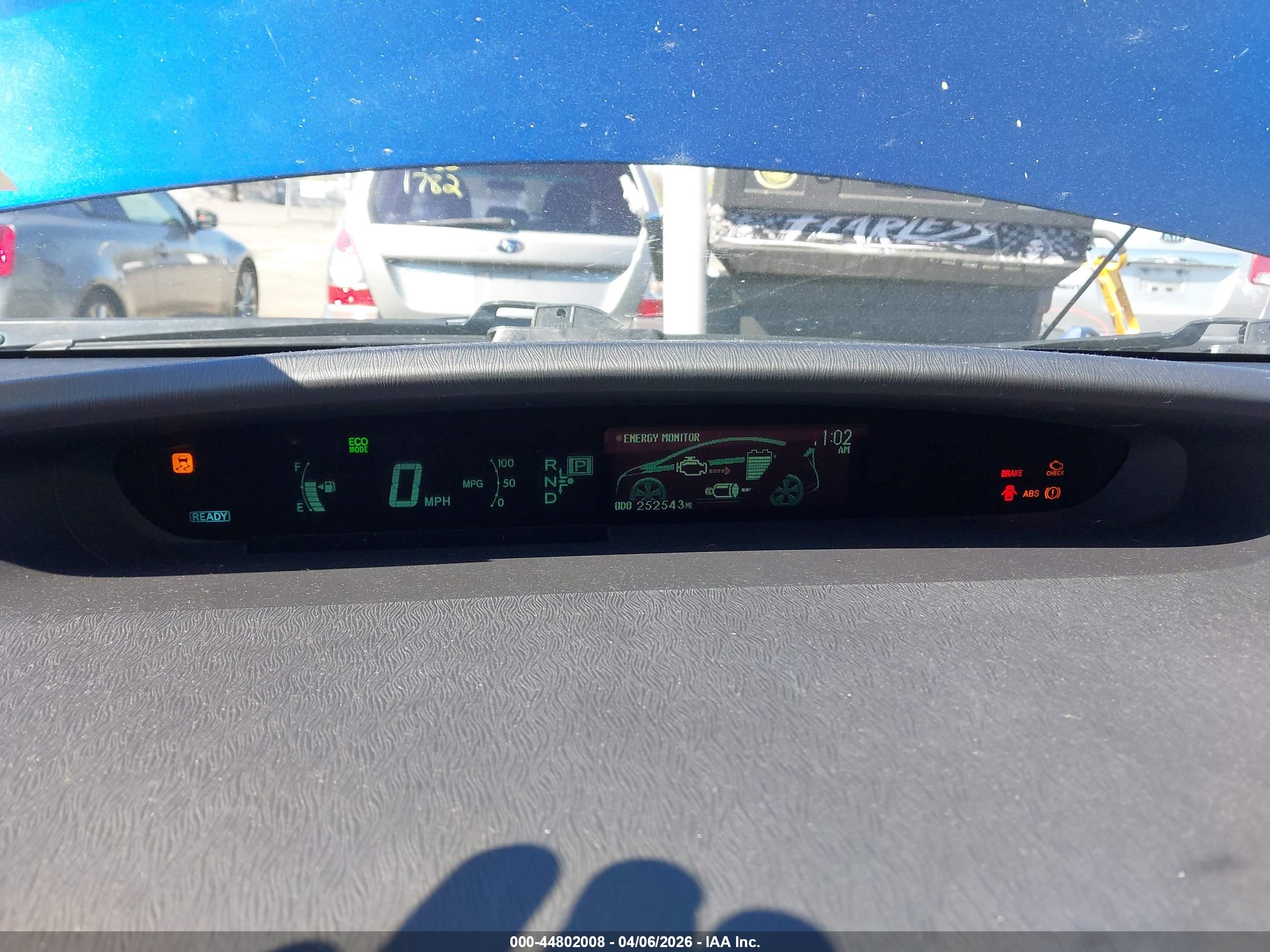 TOYOTA PRIUS image 7