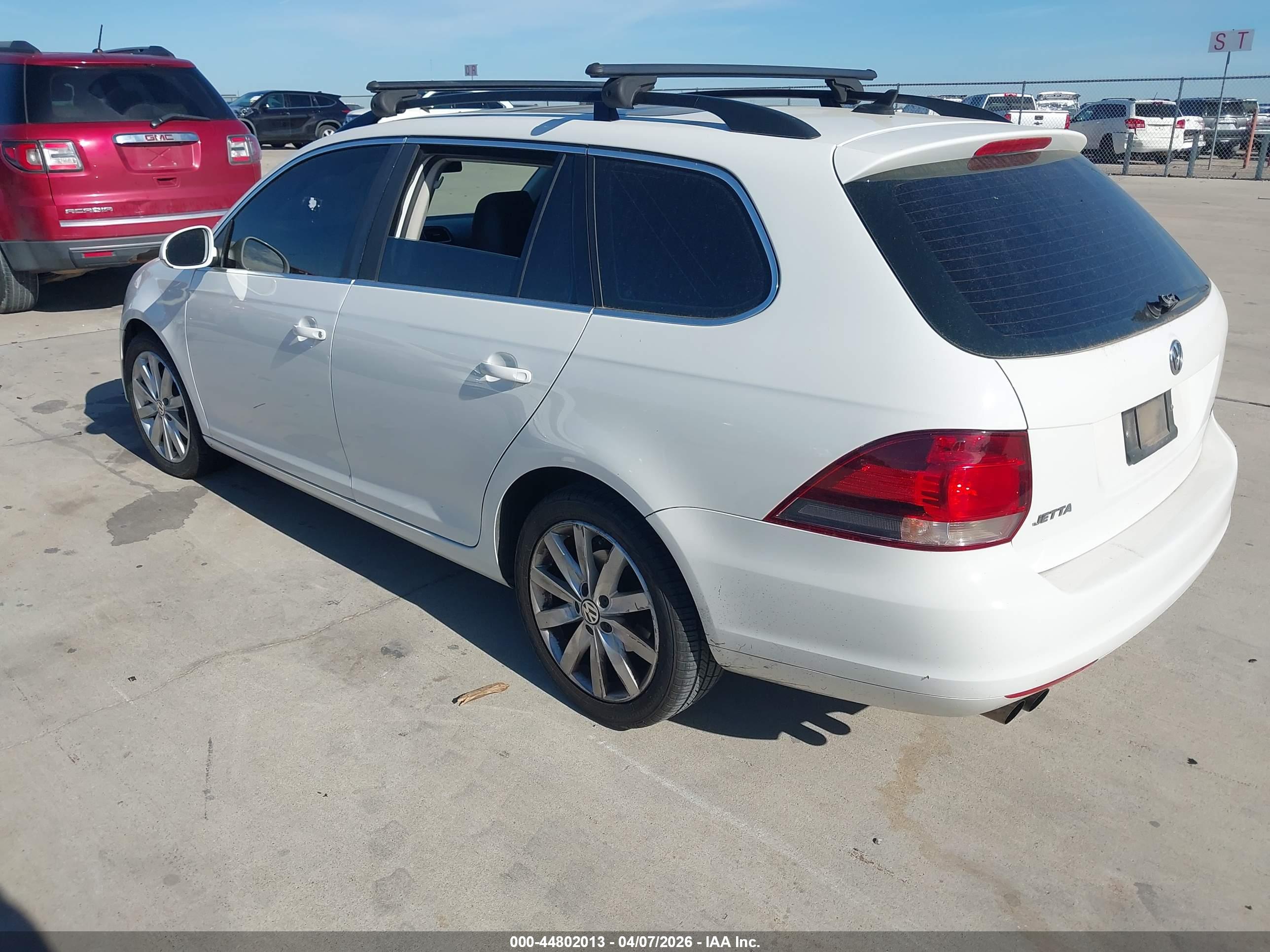 VOLKSWAGEN JETTA image 3