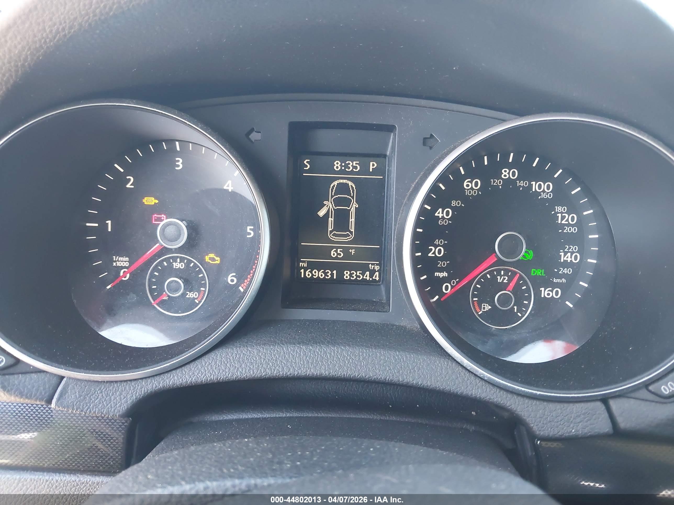 VOLKSWAGEN JETTA image 7