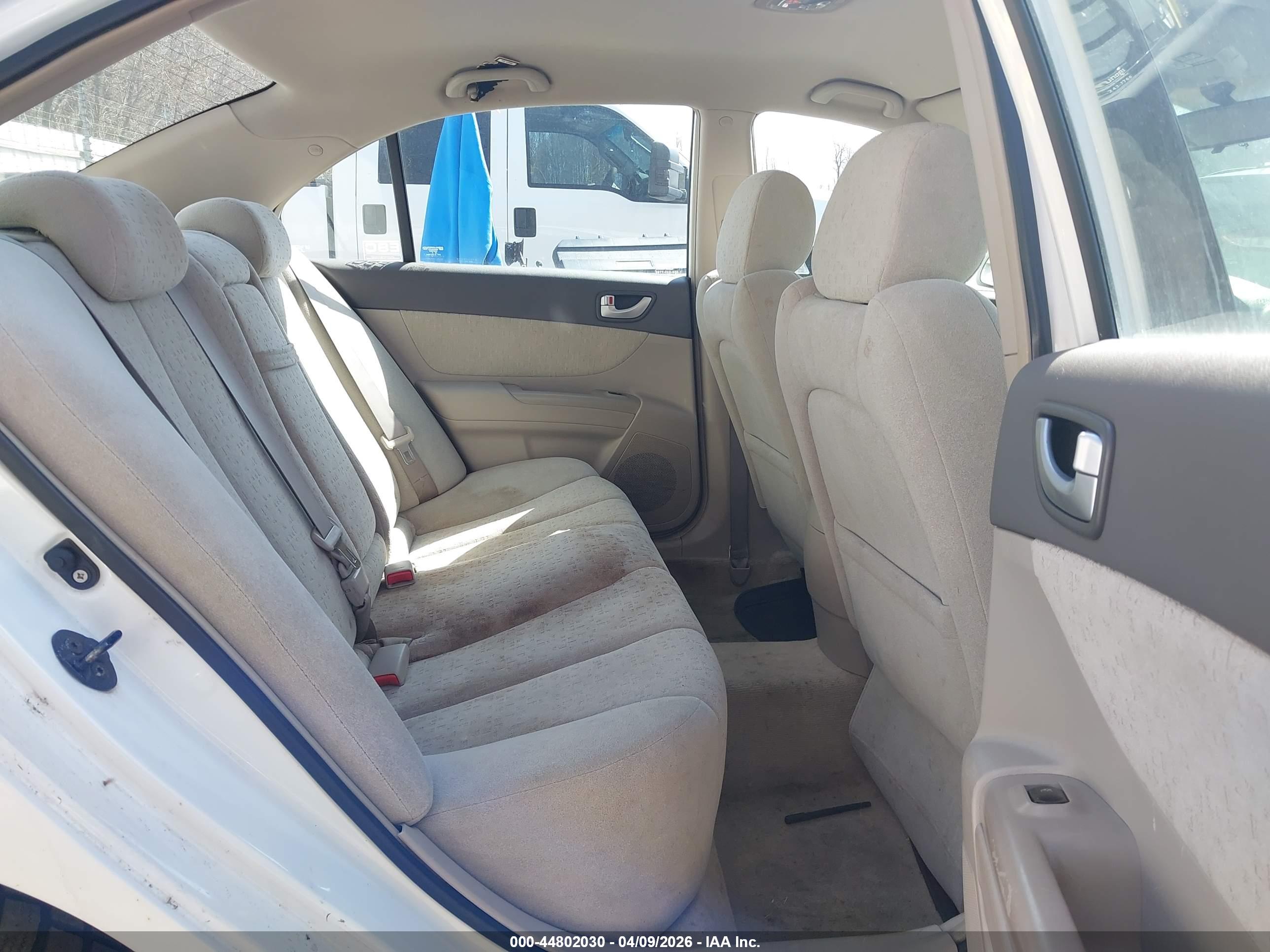 HYUNDAI SONATA image 8