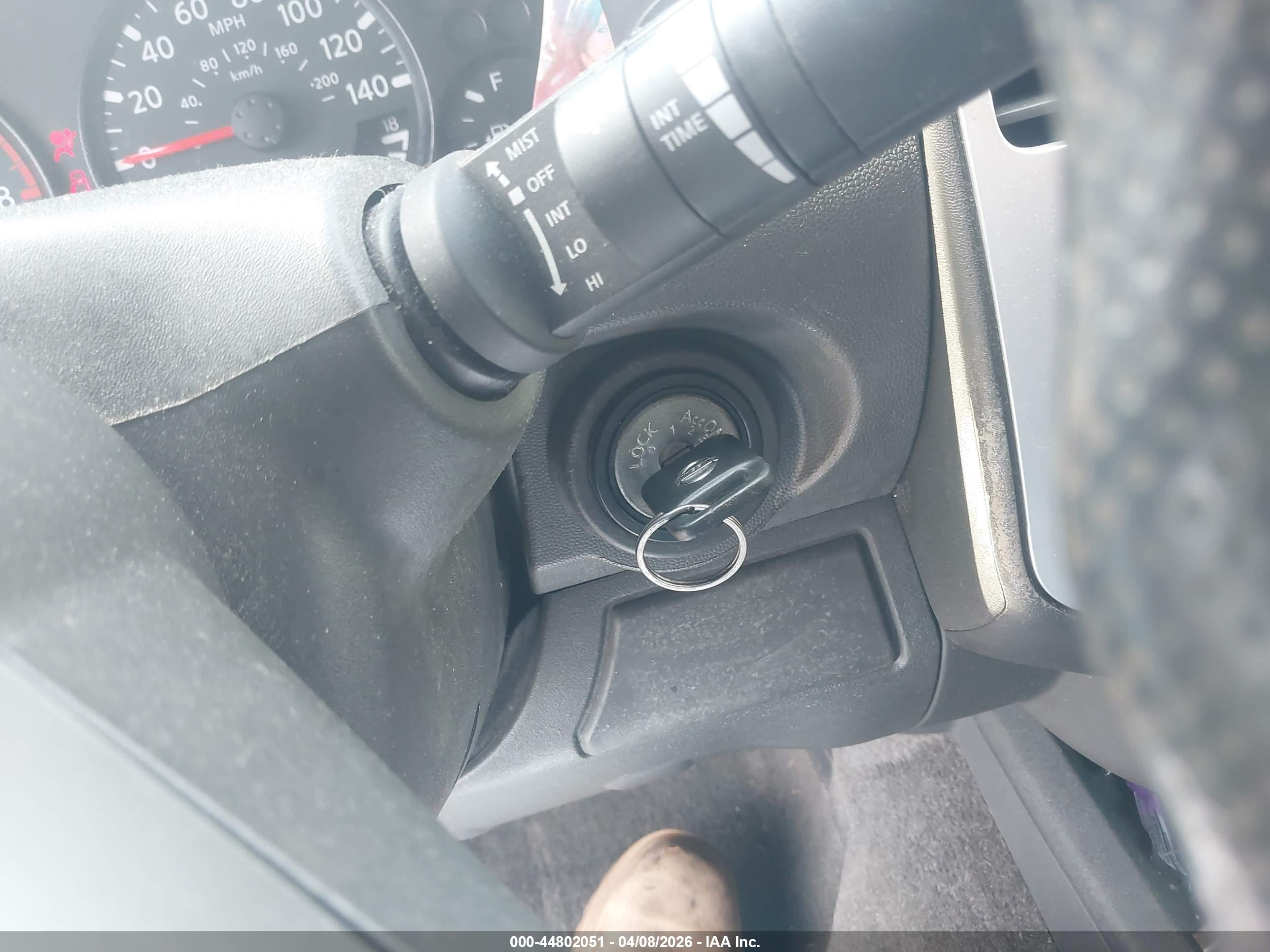 NISSAN FRONTIER image 11