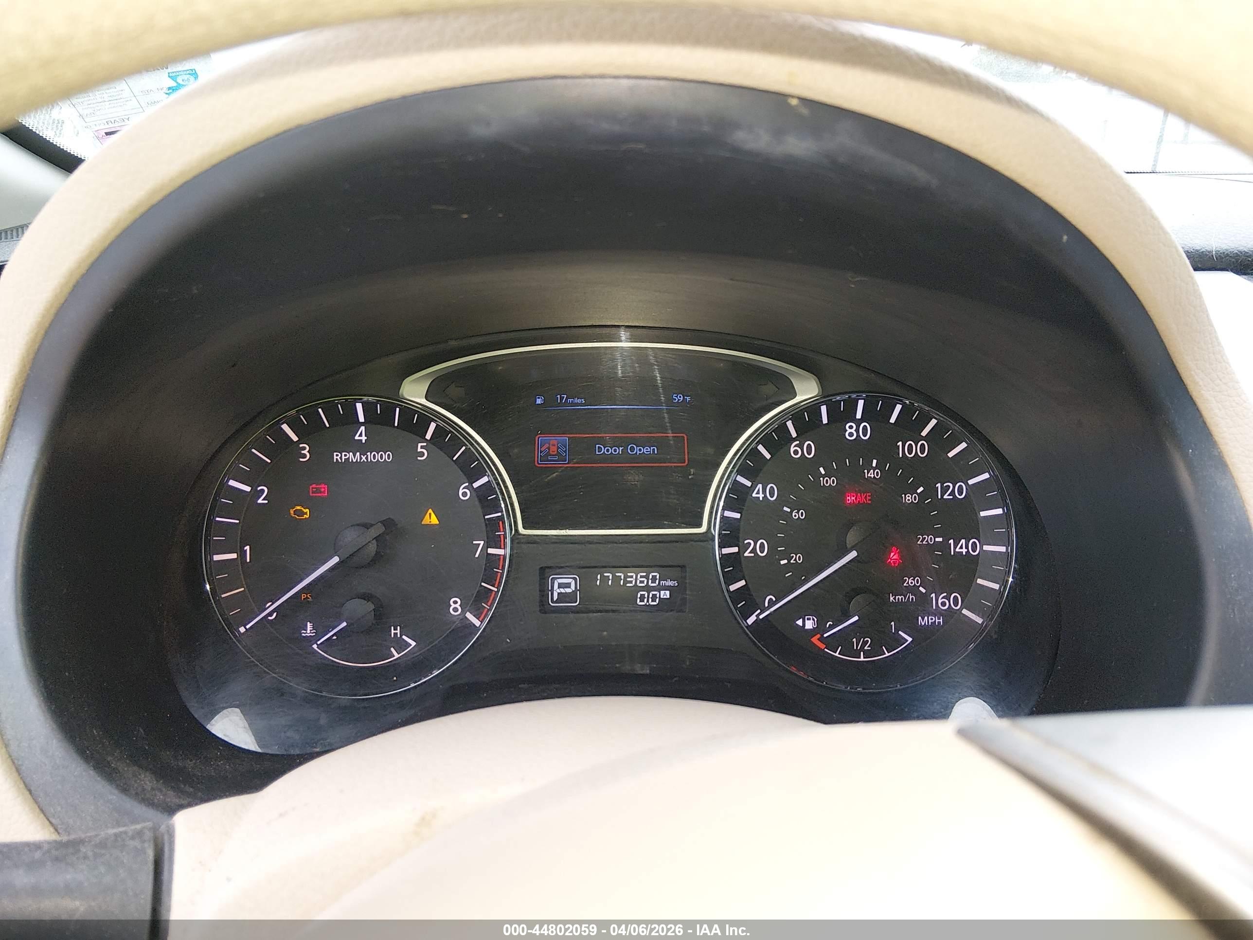 NISSAN ALTIMA image 7