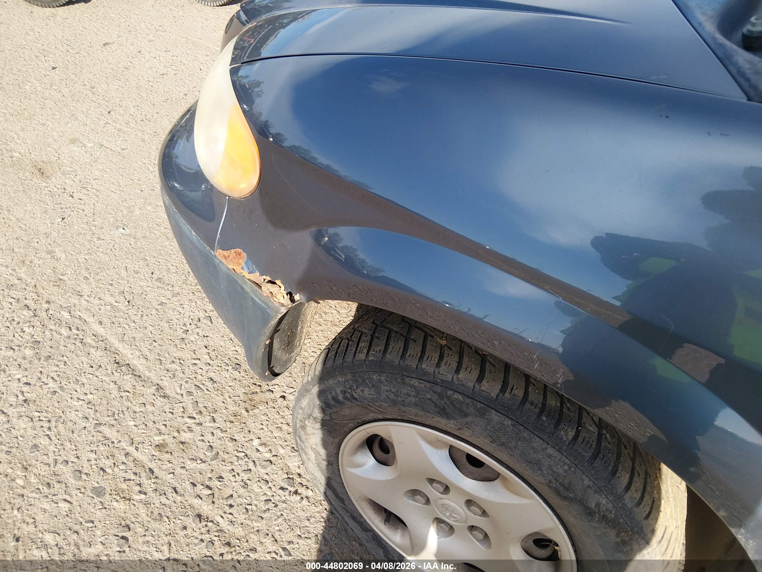 DODGE CARAVAN image 6