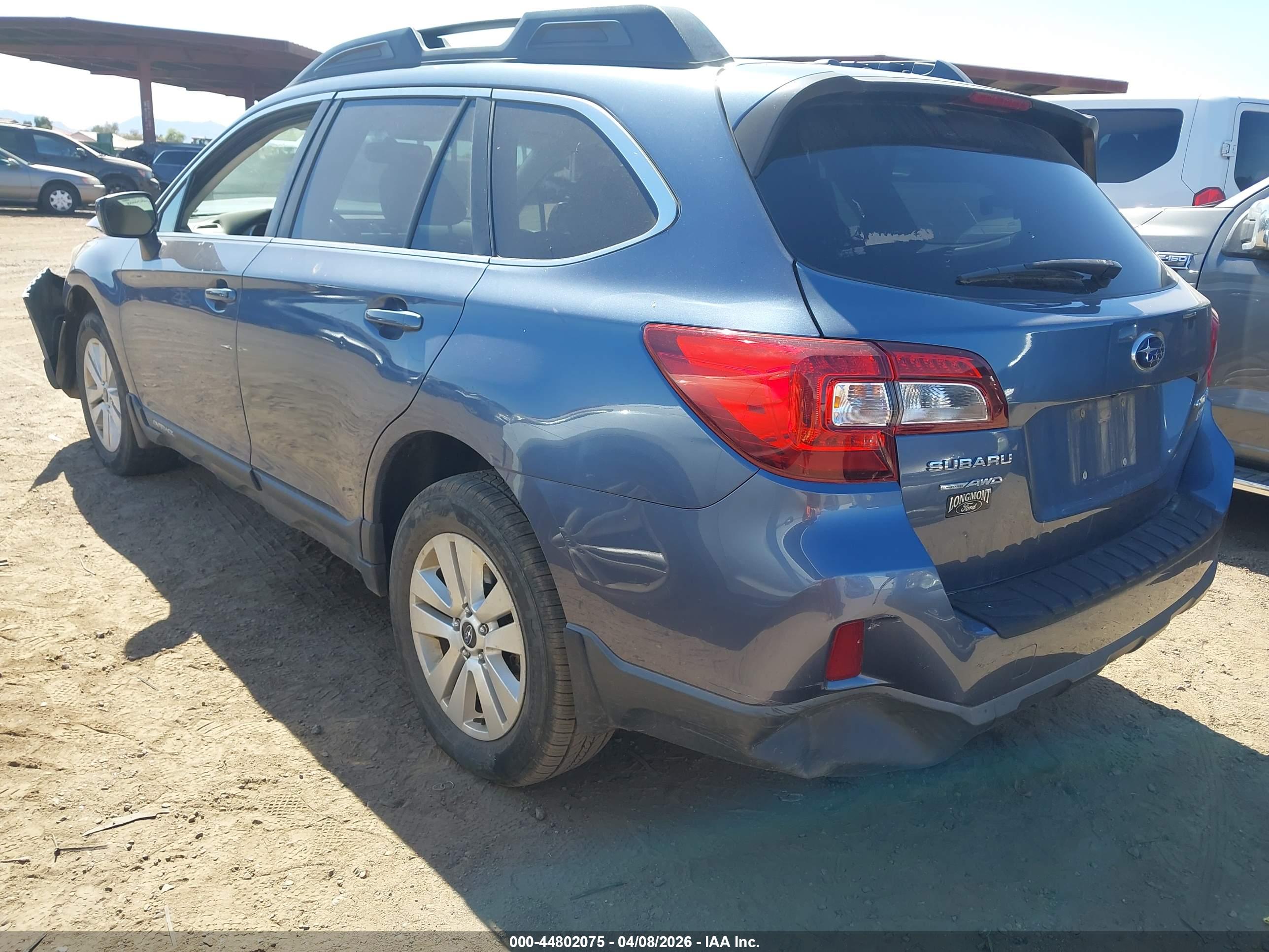 SUBARU OUTBACK image 3