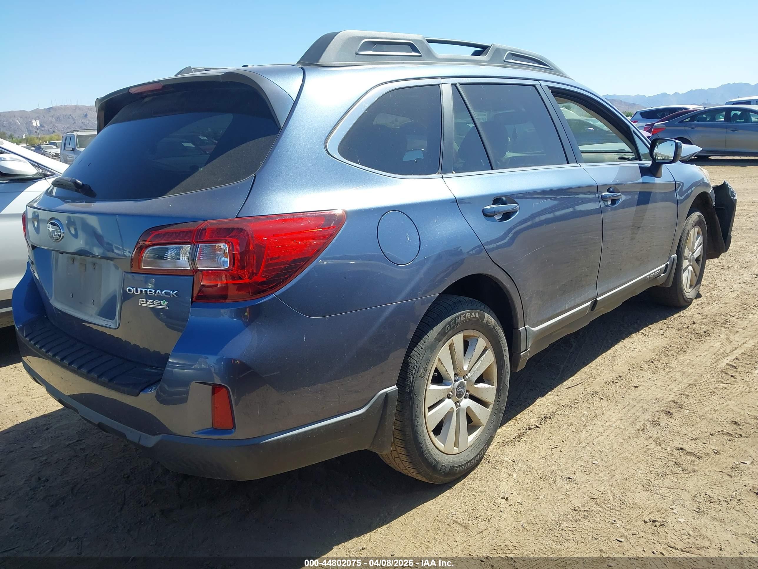 SUBARU OUTBACK image 4
