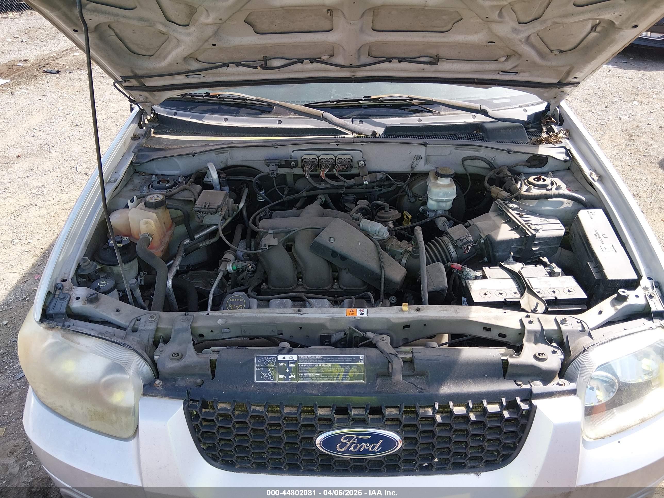 FORD ESCAPE image 10