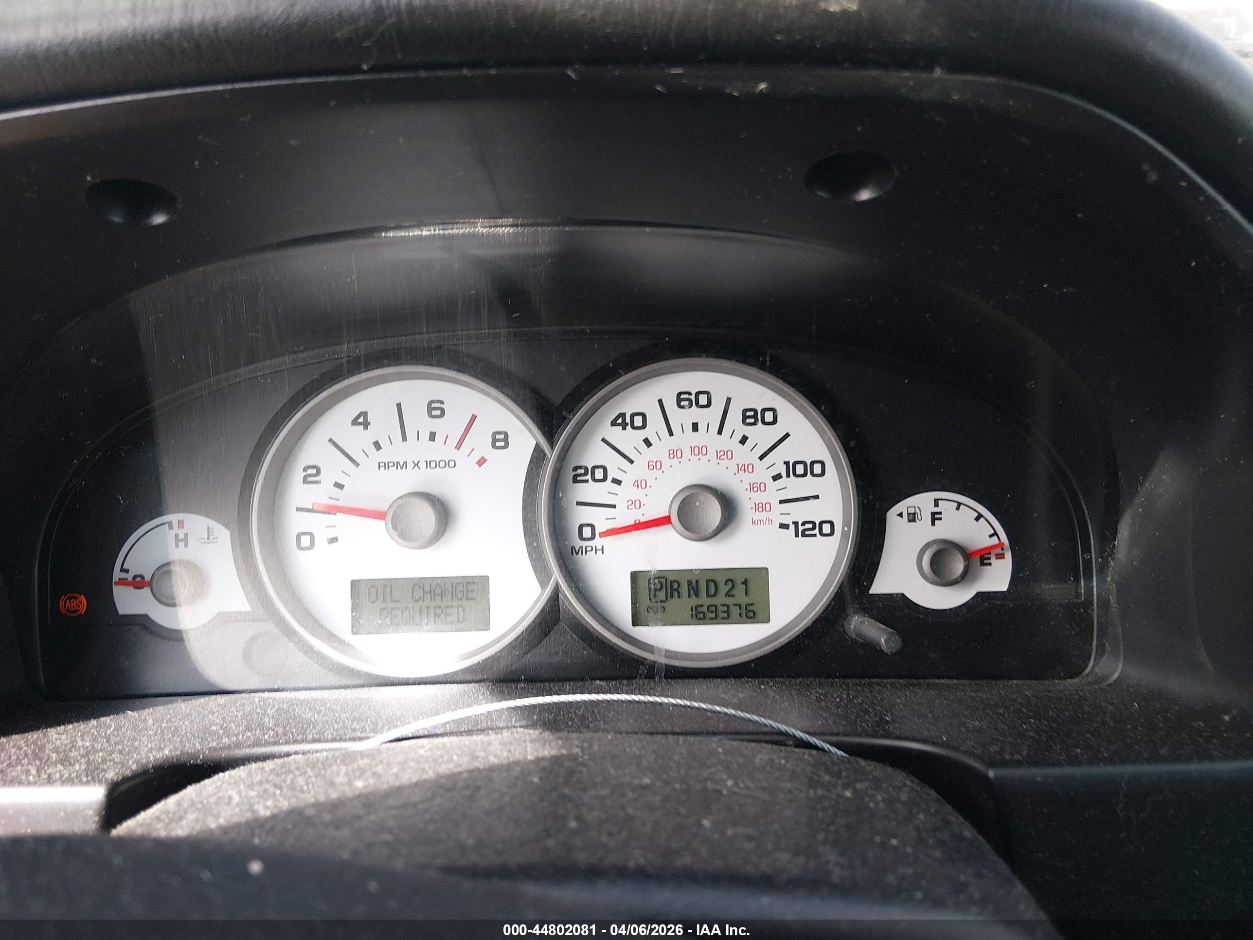 FORD ESCAPE image 7