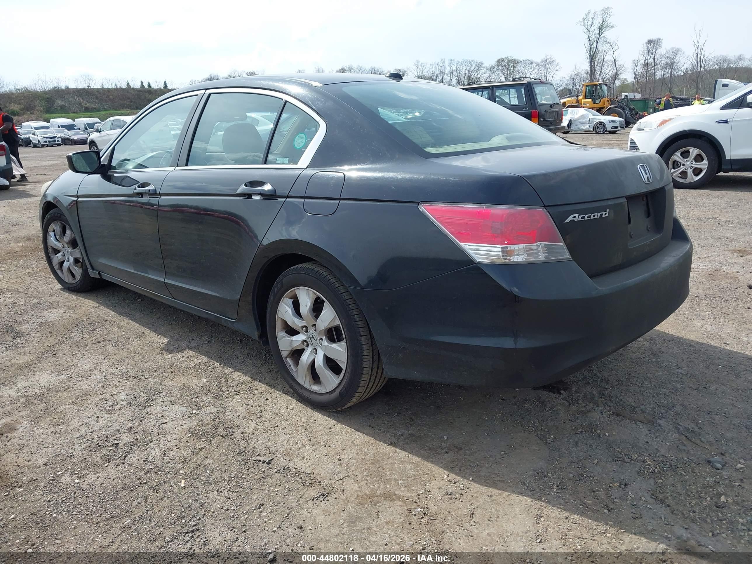 HONDA ACCORD image 3