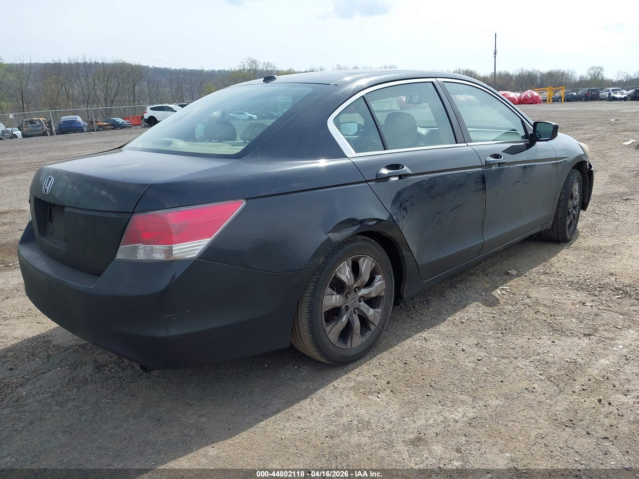 HONDA ACCORD image 4