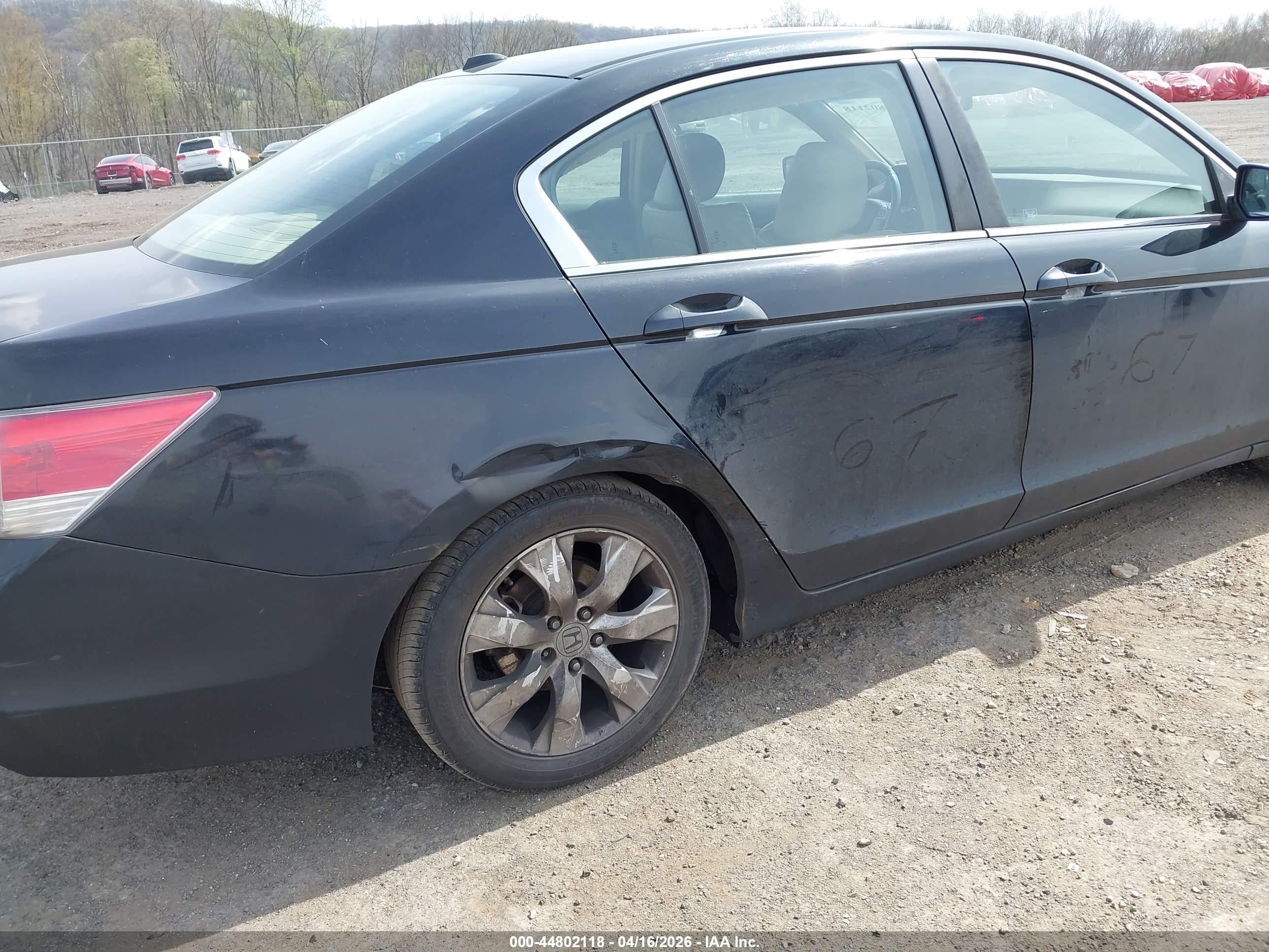 HONDA ACCORD image 6