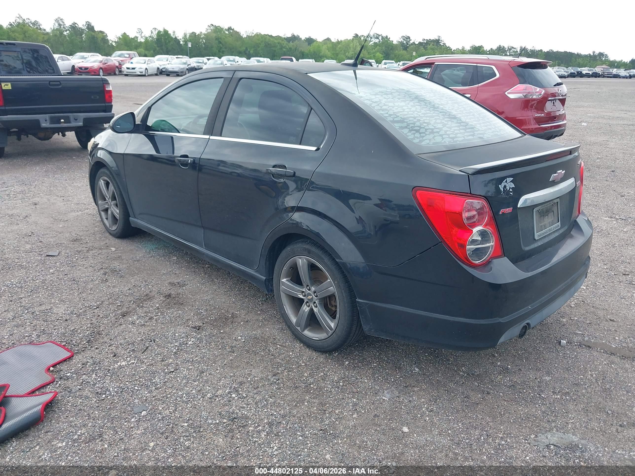 CHEVROLET SONIC image 3