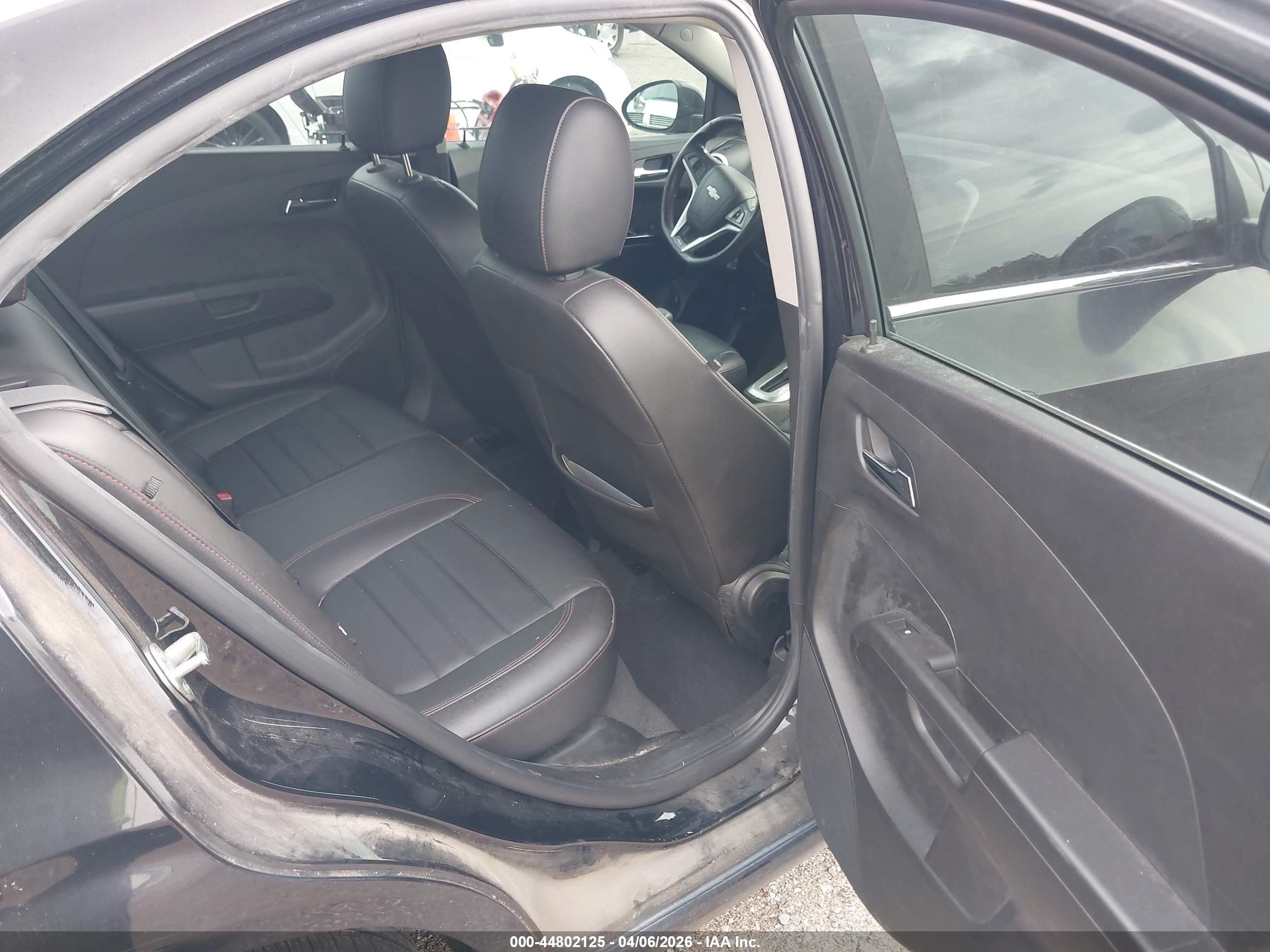 CHEVROLET SONIC image 8