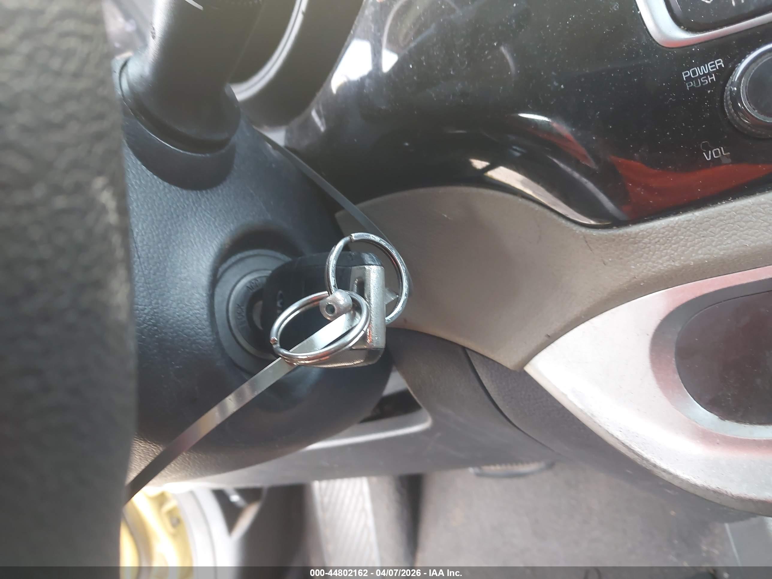 KIA RIO image 11