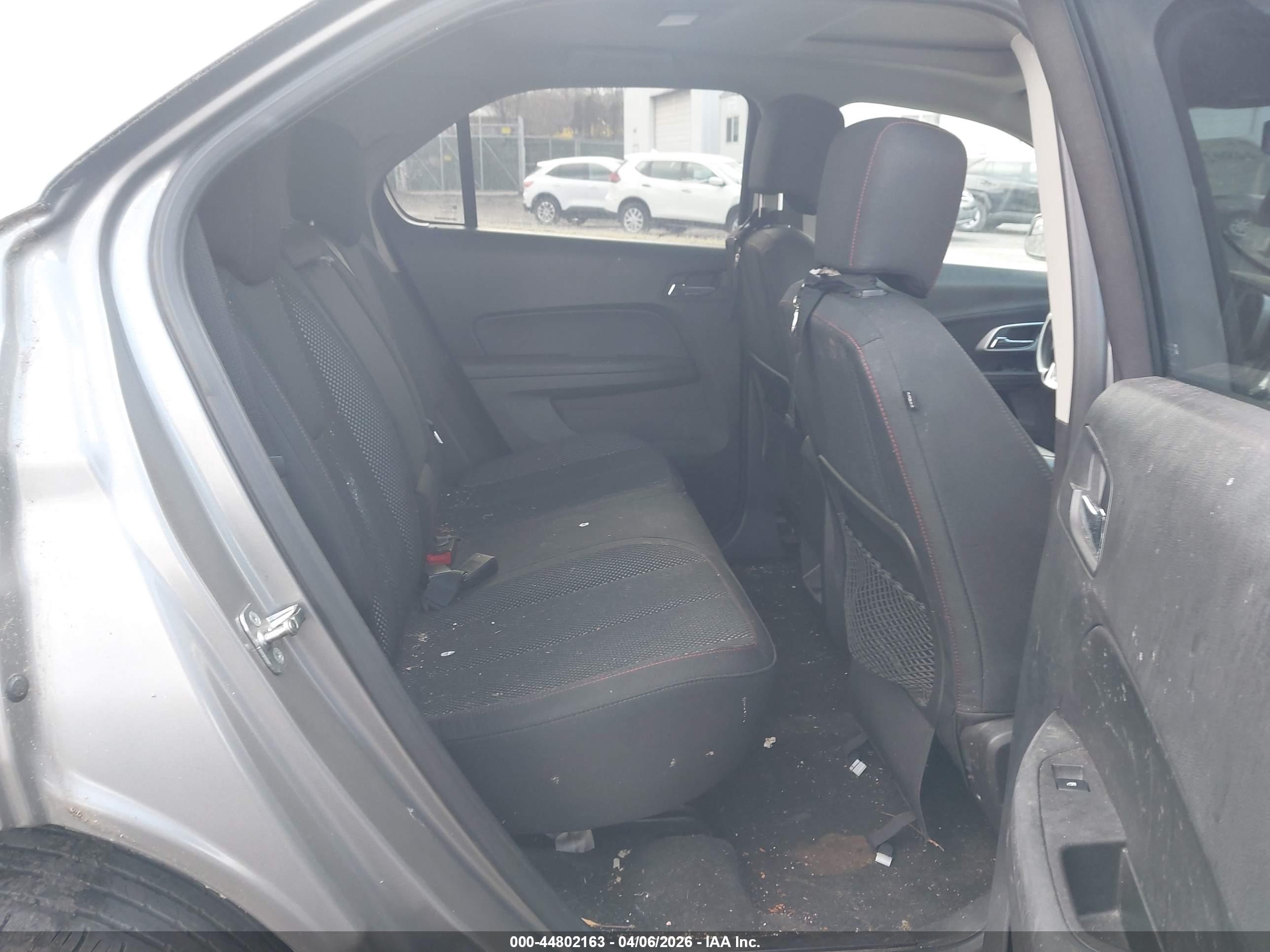 CHEVROLET EQUINOX image 8