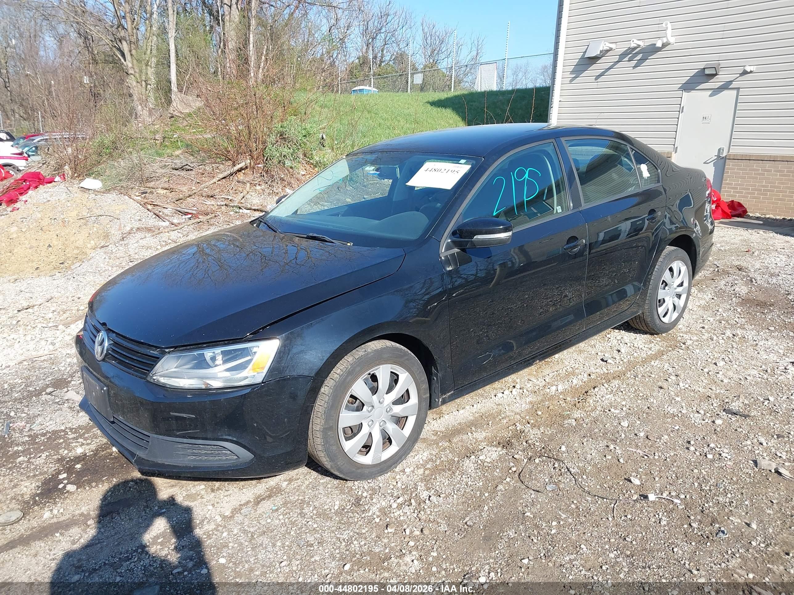 VOLKSWAGEN JETTA image 2