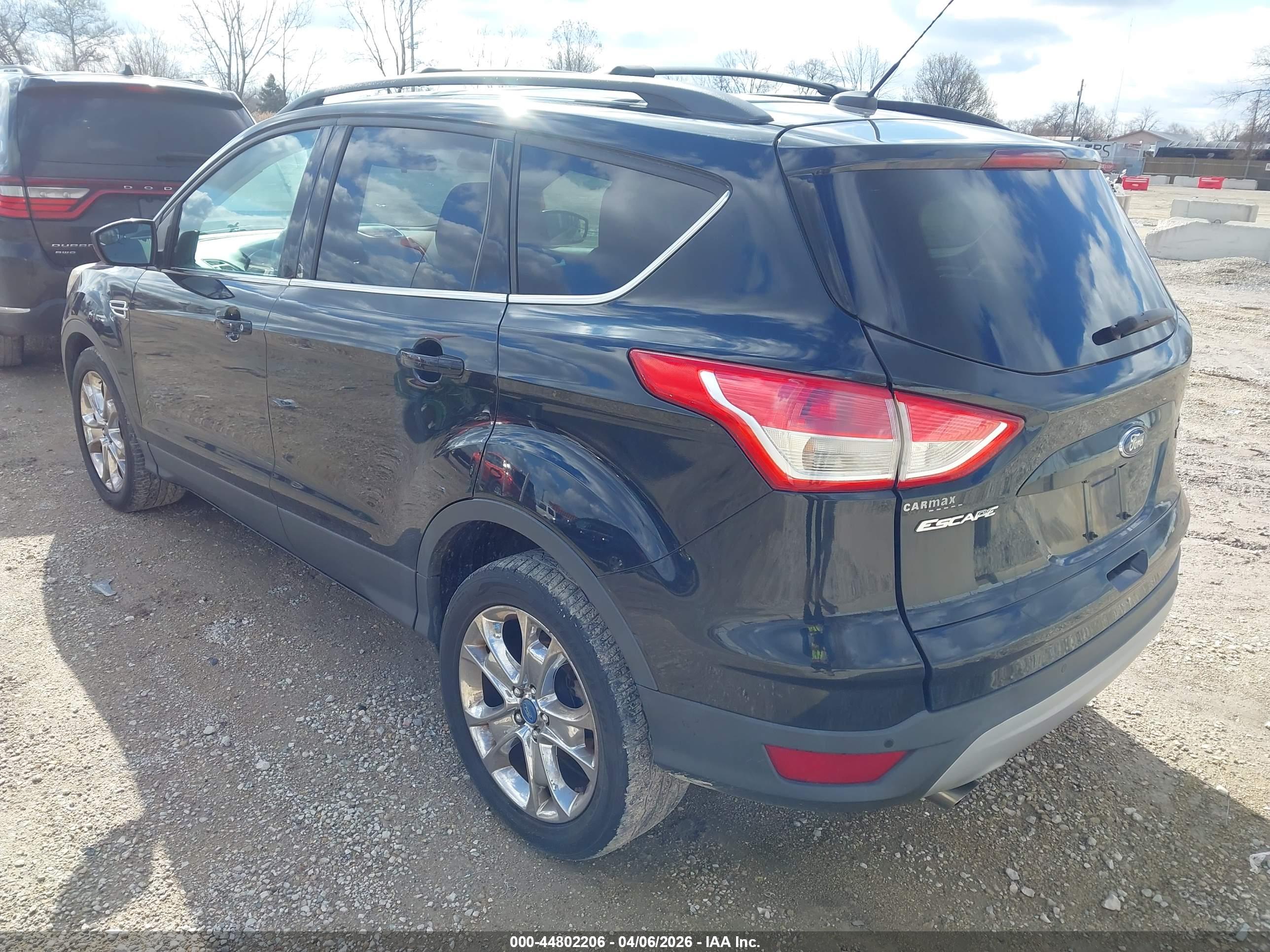 FORD ESCAPE image 3
