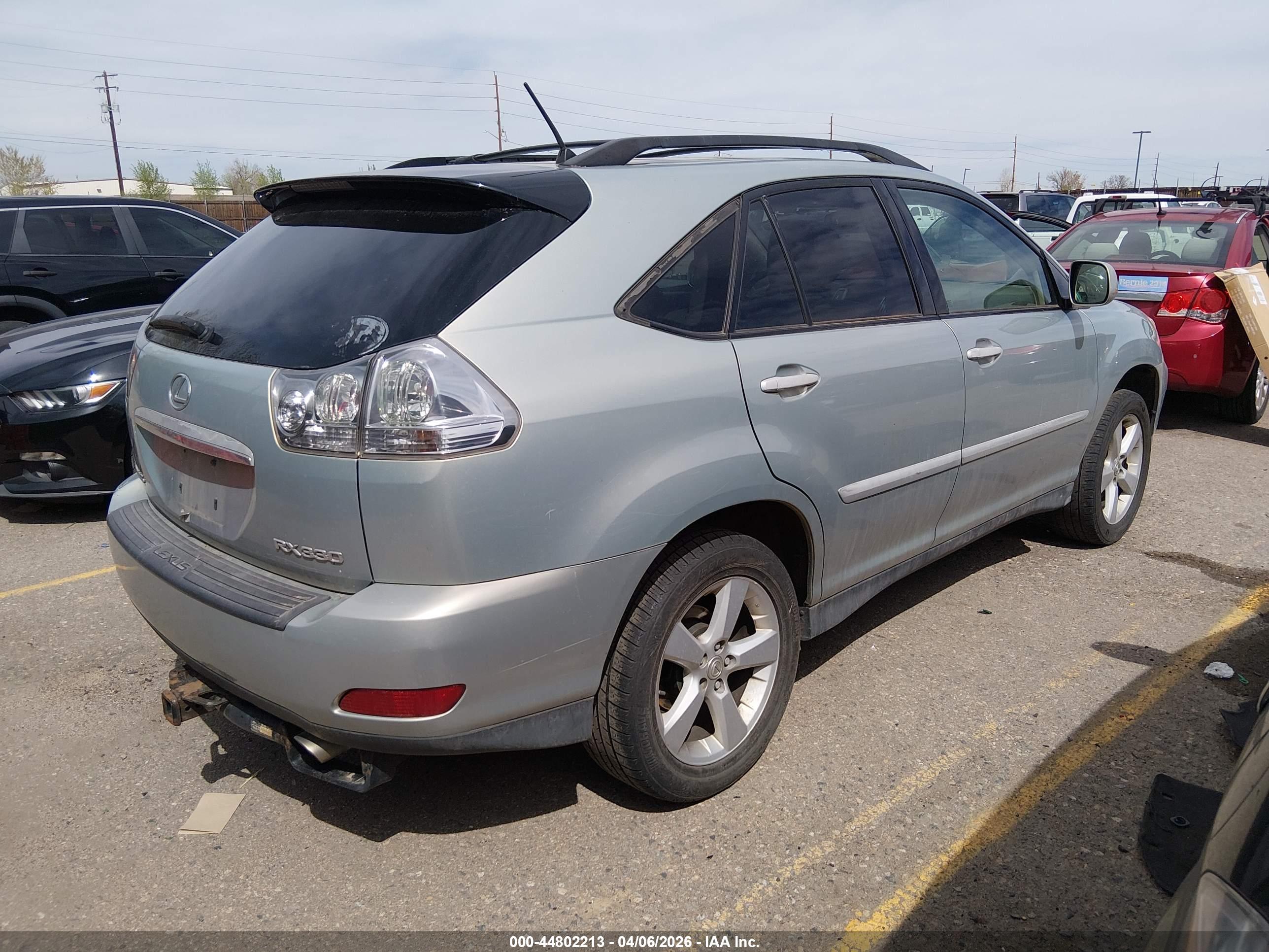 LEXUS RX image 4