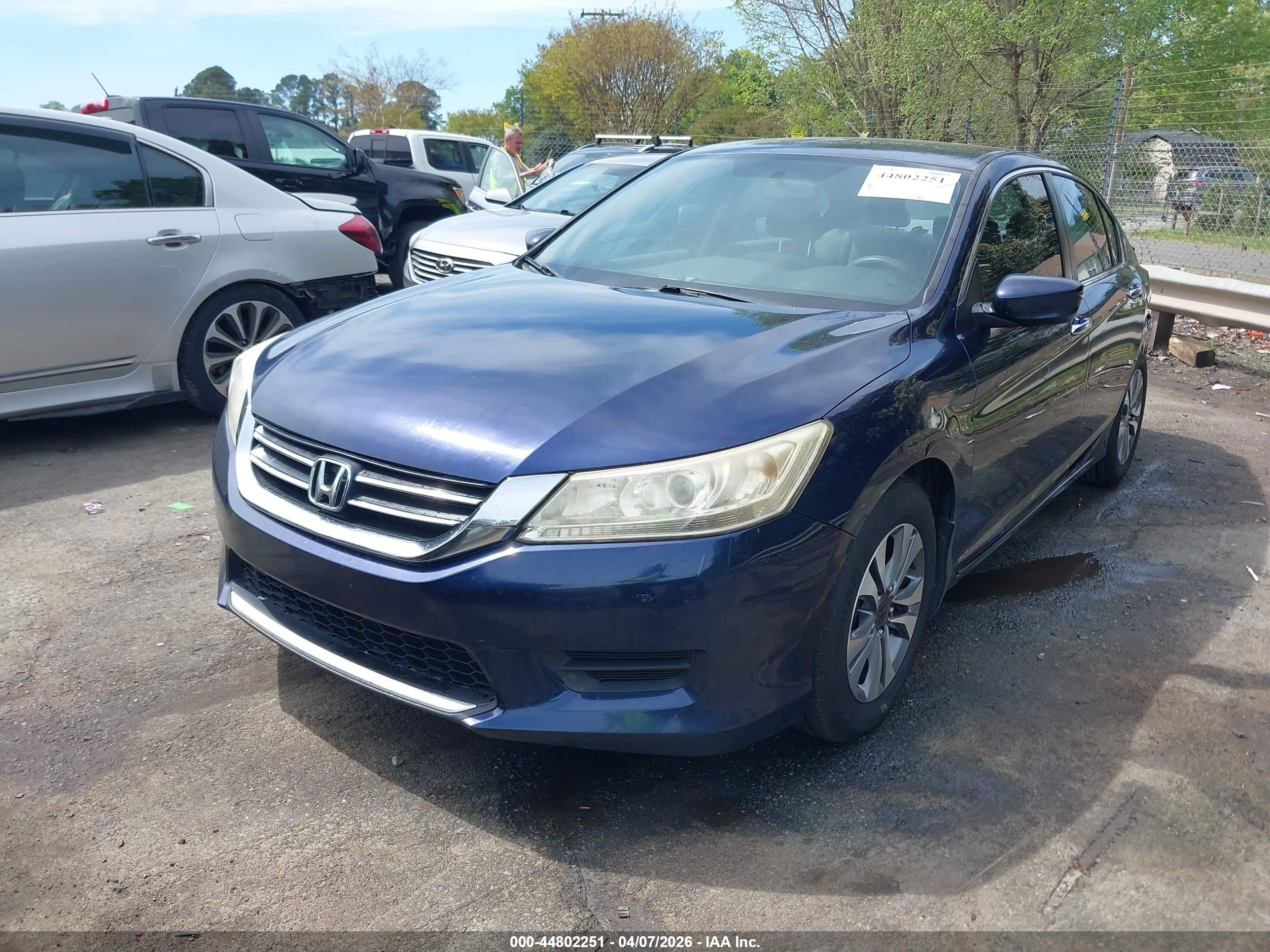 HONDA ACCORD image 2