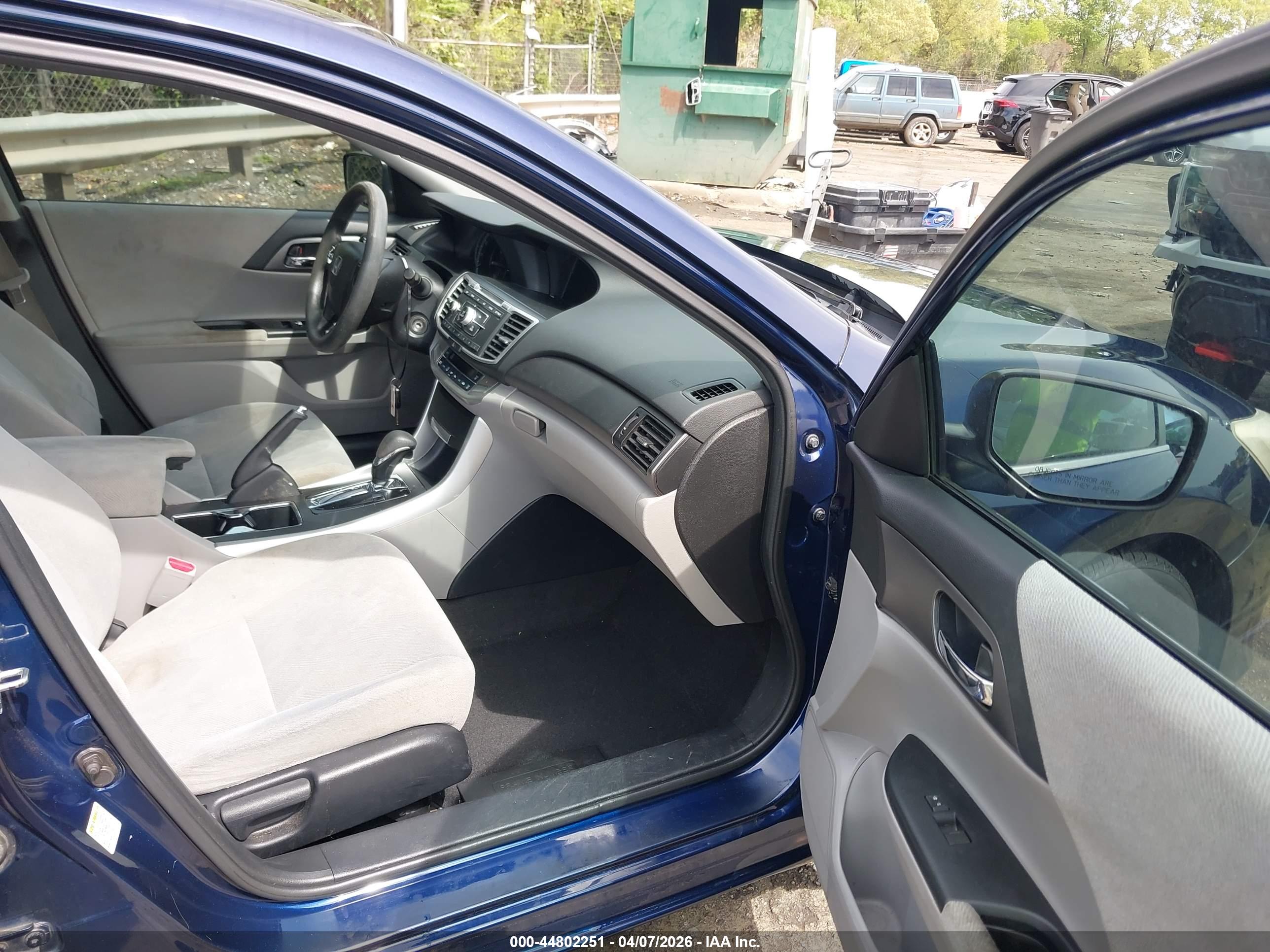 HONDA ACCORD image 5